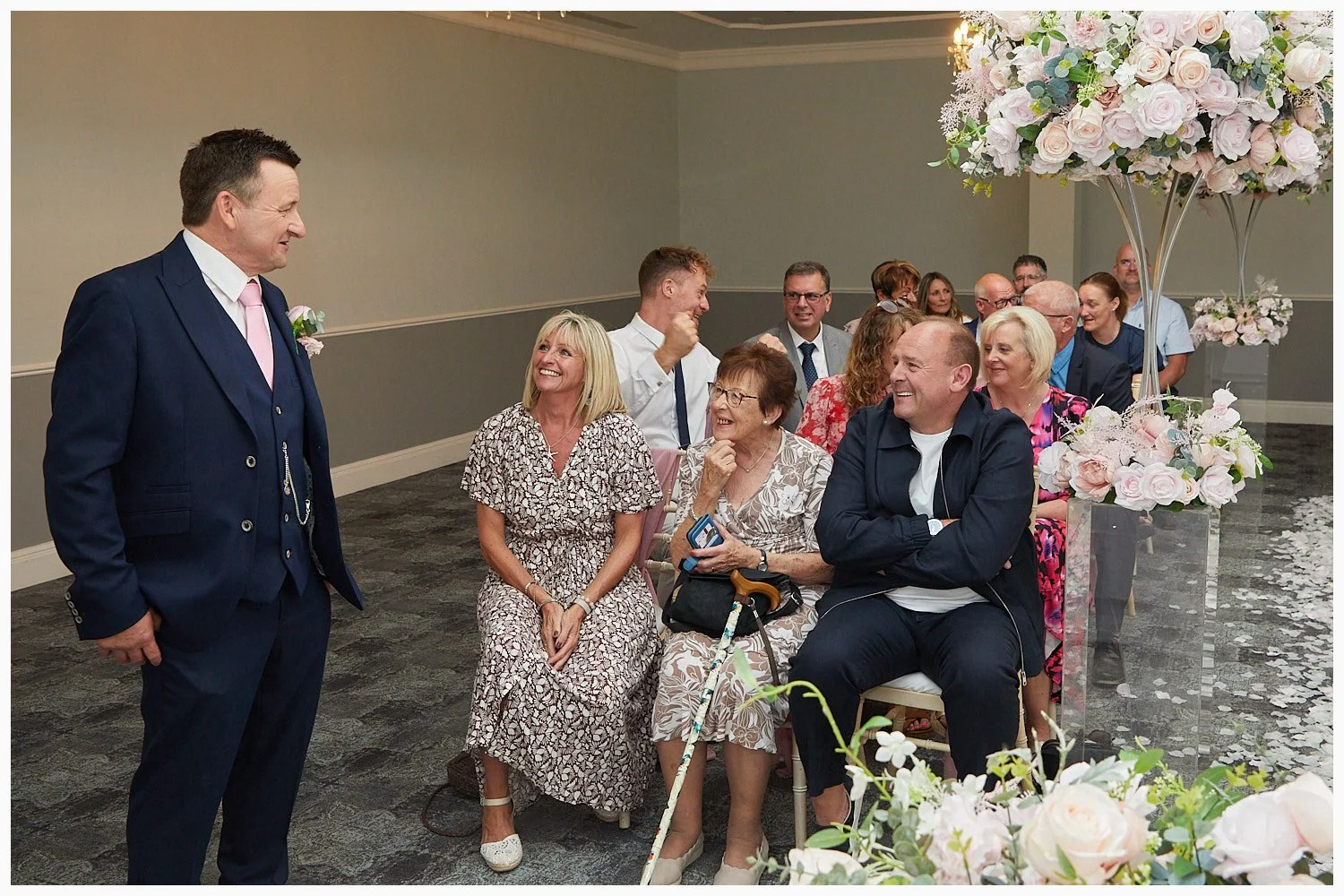113-Highfield-Park-Heckfield-wedding-photography__109-397A4561-07_tlsw.jpg