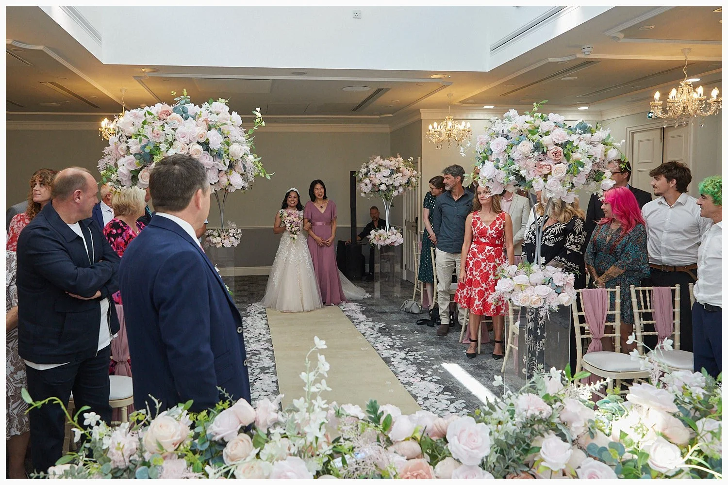 114-Highfield-Park-Heckfield-wedding-photography__111-397A4565-07_tlsw.jpg