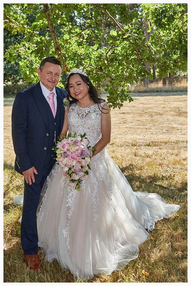130-Highfield-Park-Heckfield-wedding-photography__203-397A4850-07_tlsw.jpg