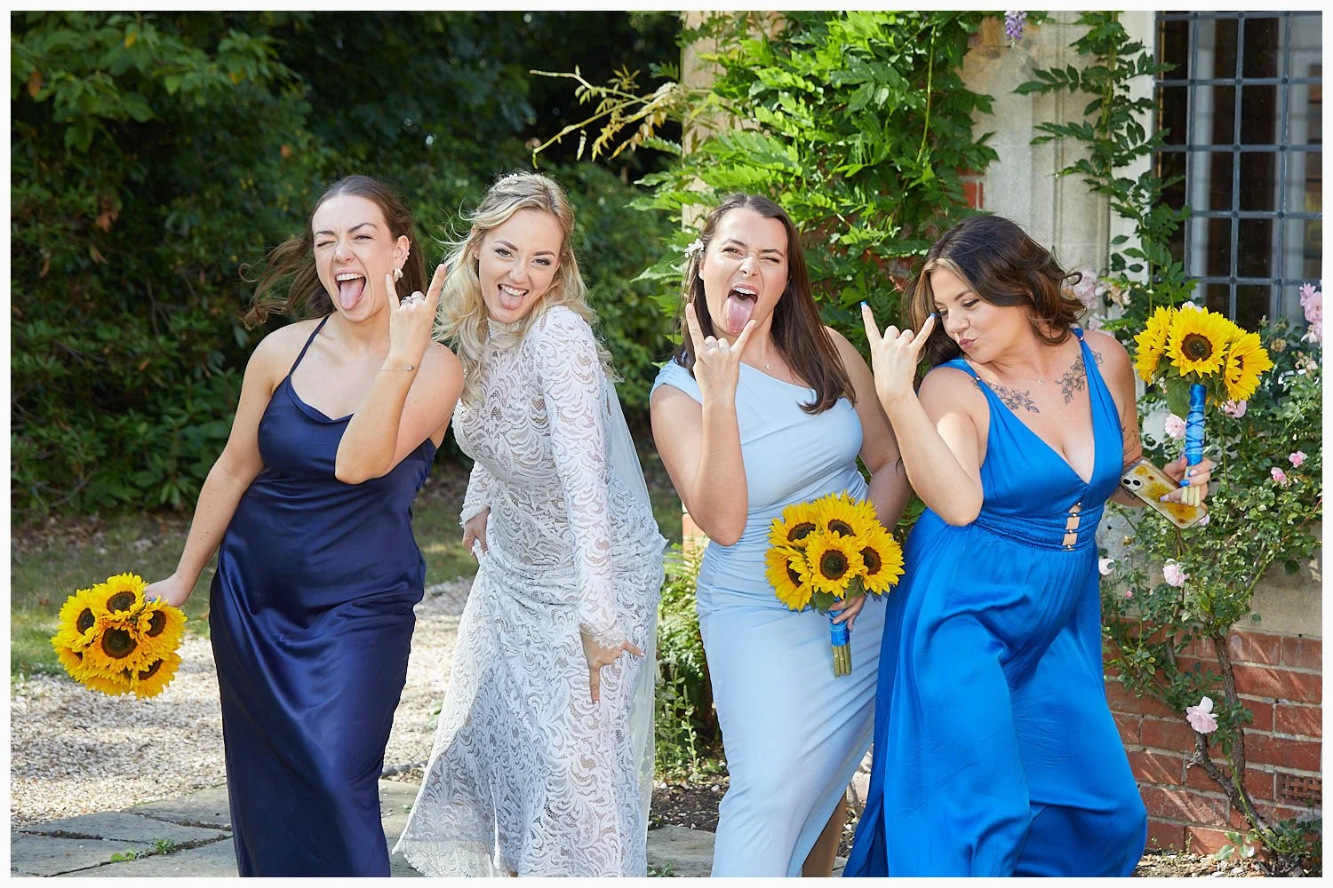 327-cantley-house-hotel-wokingham-wedding-photography_315-397A6371-07_ljks.jpg