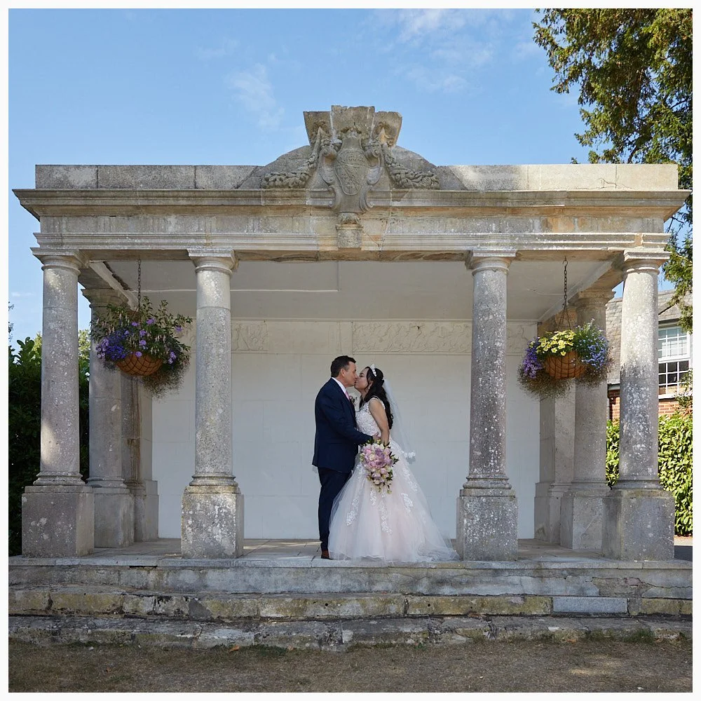 134-Highfield-Park-Heckfield-wedding-photography__226-397A4928-07_tlsw.jpg