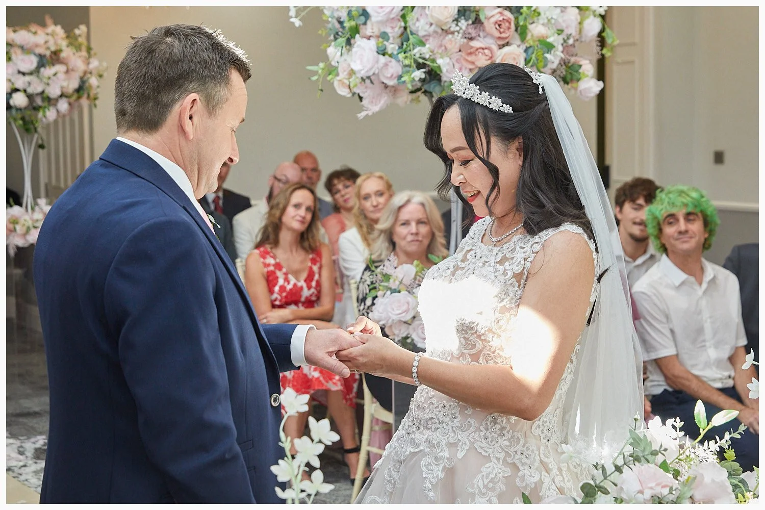 122-Highfield-Park-Heckfield-wedding-photography__139-397A4623-07_tlsw.jpg
