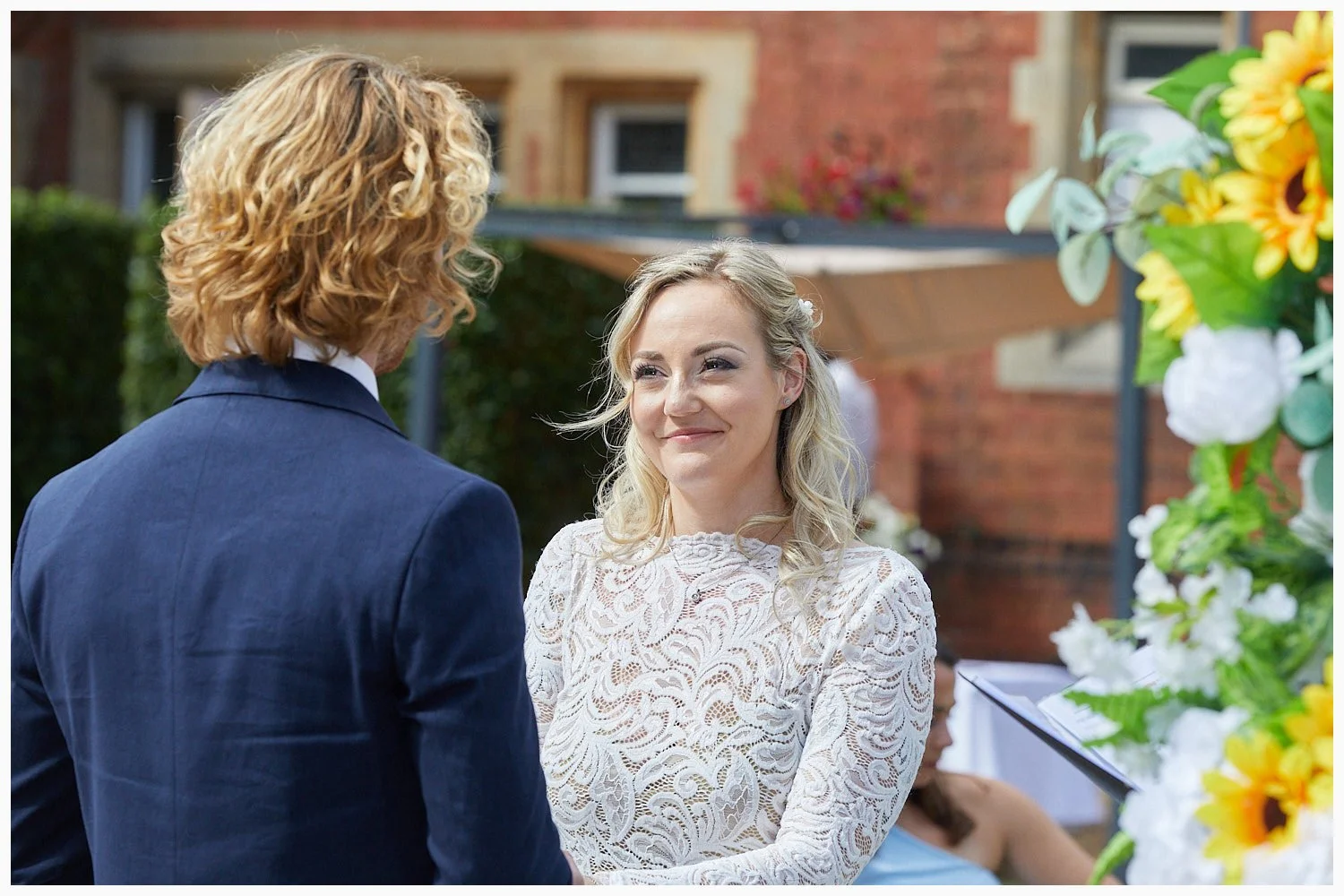 318-cantley-house-hotel-wokingham-wedding-photography_234-414A8858-06_ljks.jpg