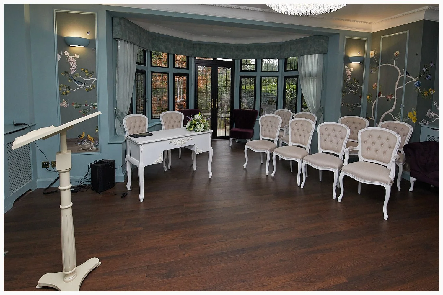 The Oatlands Room at the Weybridge Registry Office  looks superb