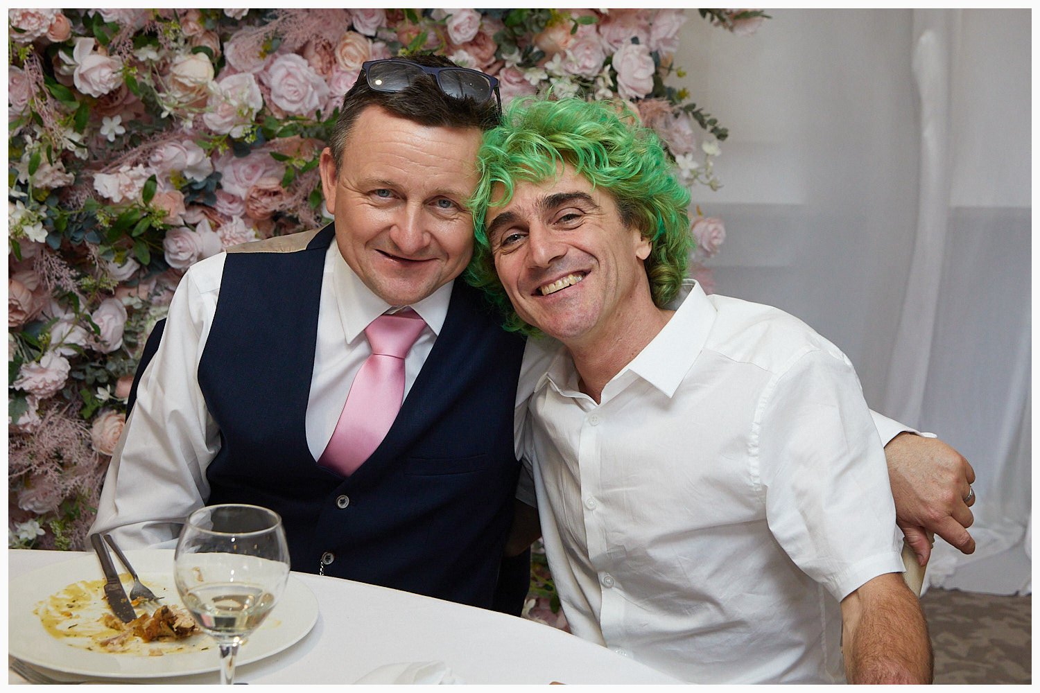 142-Highfield-Park-Heckfield-wedding-photography__267-397A5071-07_tlsw.jpg