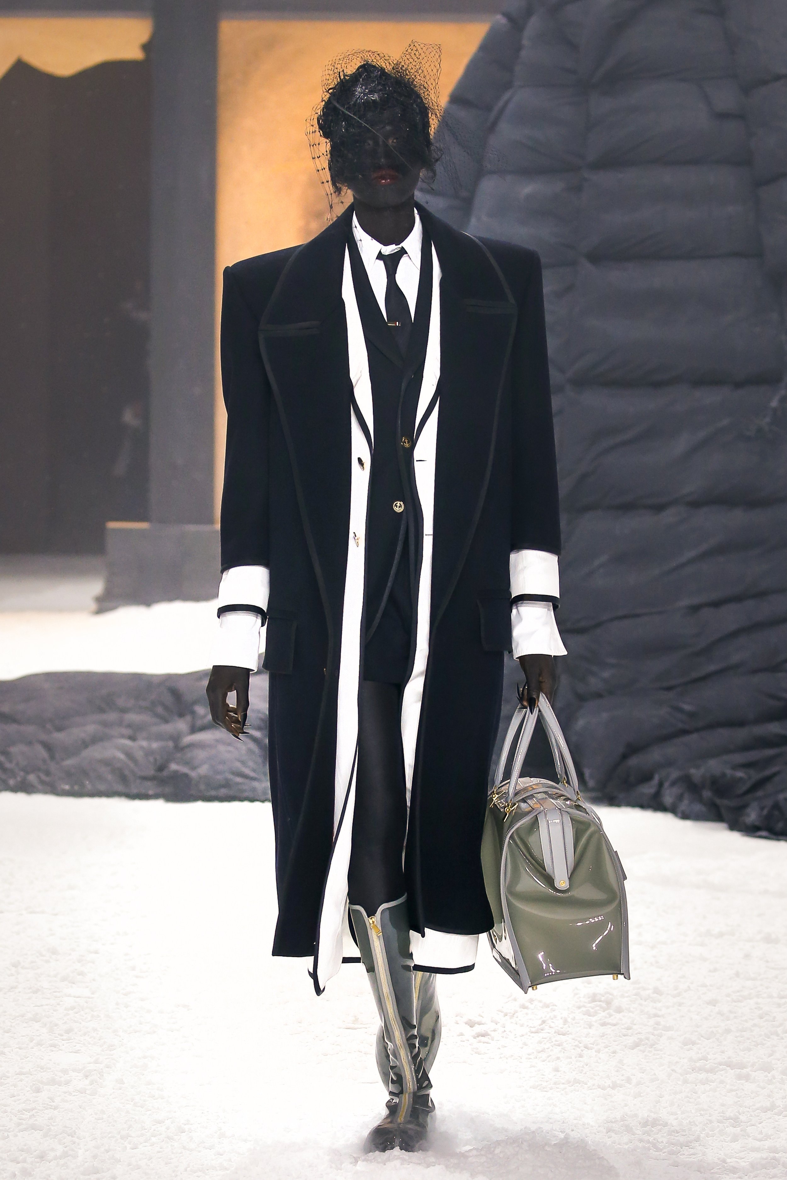 ThomBrowne_fw24_look_press_003.JPG