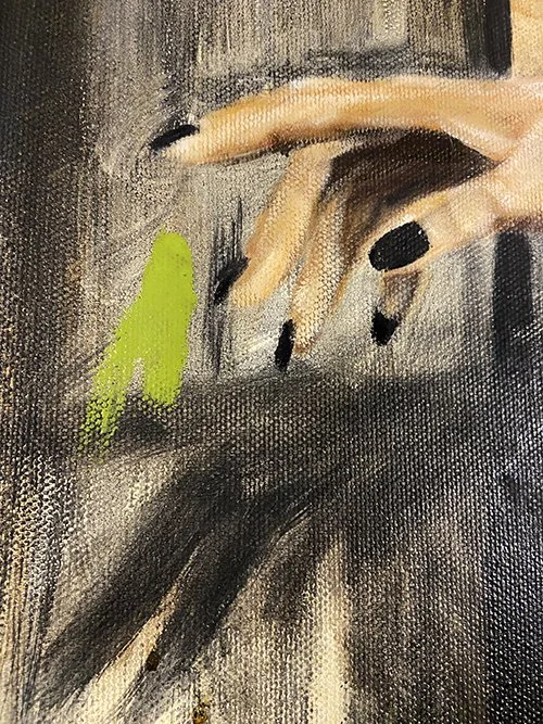03_Odile_Detail_Hand_Green.jpg