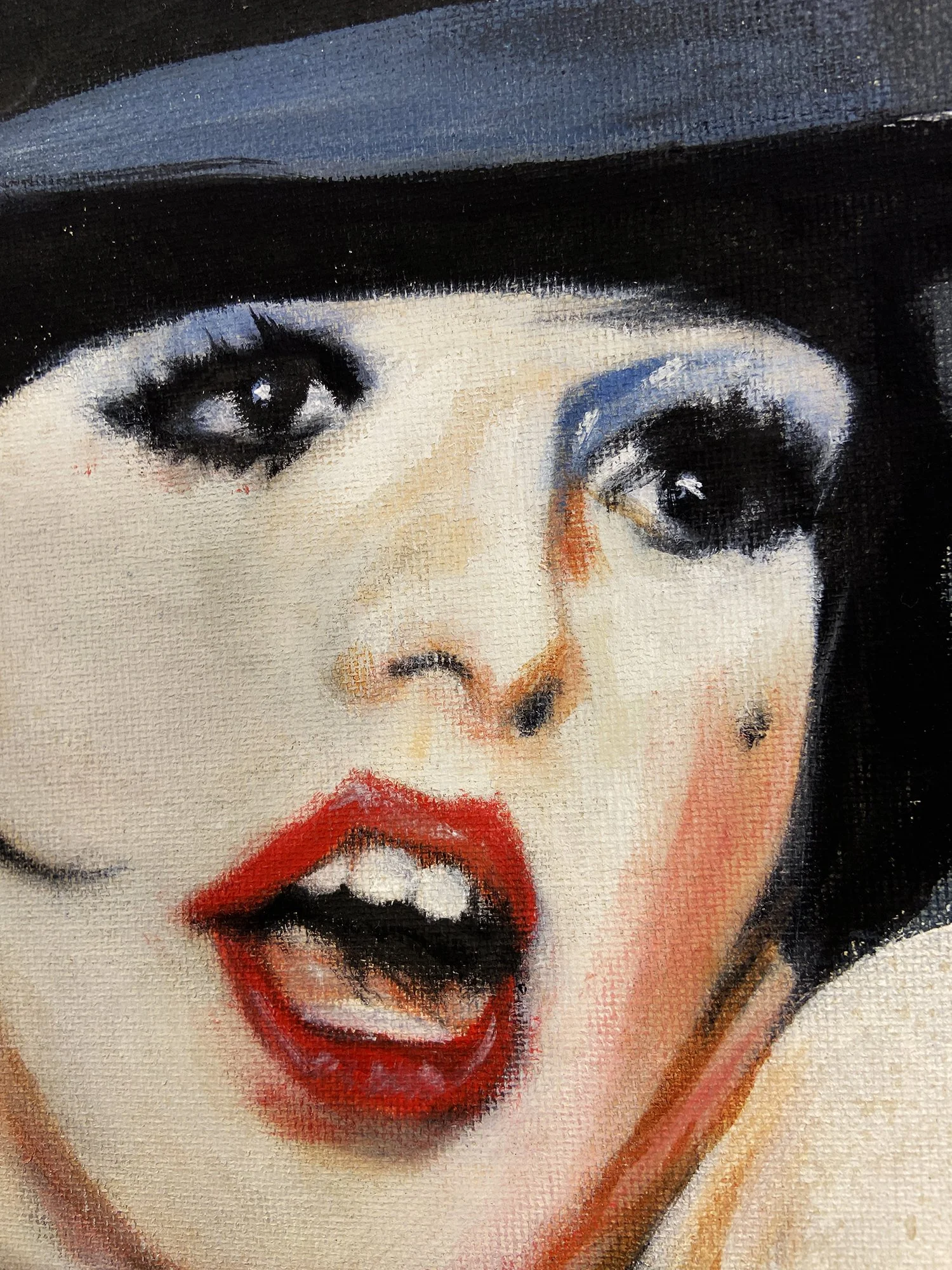 Cabaret_Detail_Face.jpg