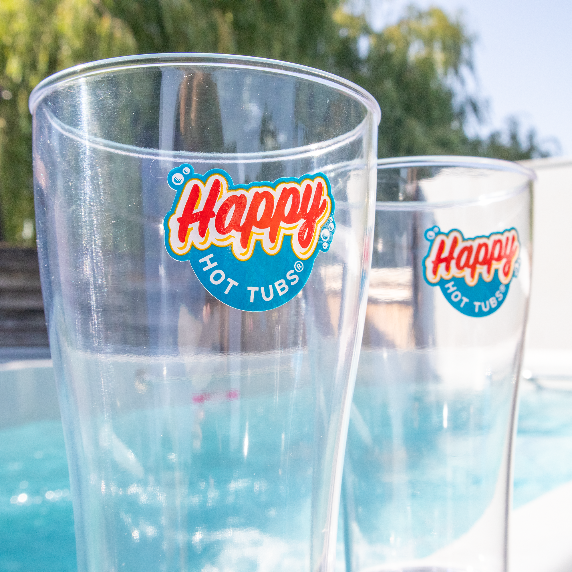 Plastic Pint Glasses10.png