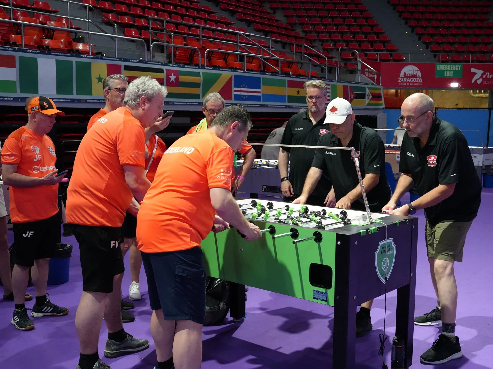 Back on Leonhart, Tim Dudra and Robert Gingell defeat Frank Kuhtreiber and Remi Indebraek with Eric Dunn watching, ending leg 2 at 20–6 for Canada.