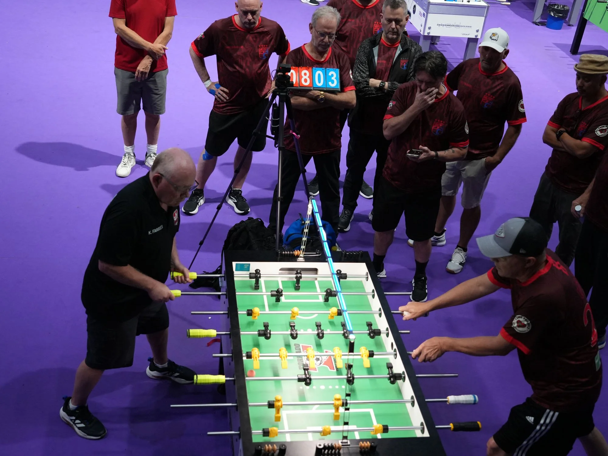 Kent Farries continues to play well in leg 1.