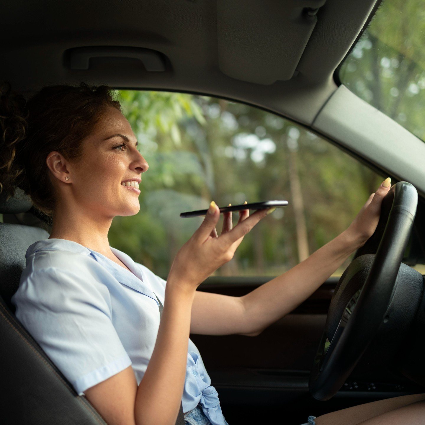 It's time to ditch the distracted driving! 

📱 If you struggle with the urge to check your phone or to text while you drive, activate your phone&rsquo;s &ldquo;Do Not Disturb&rdquo; feature or place your phone out of reach by putting it in the trunk
