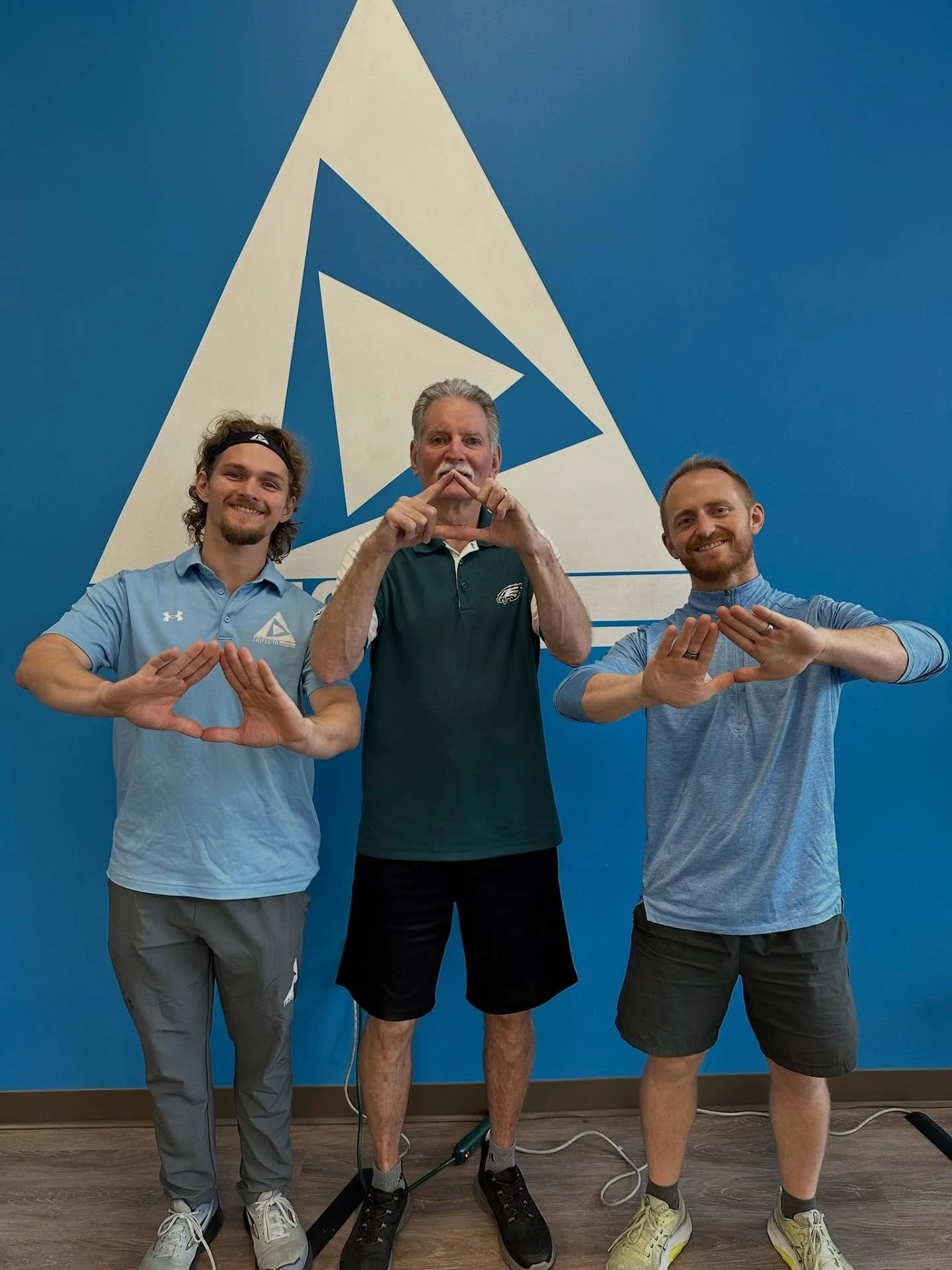 🎉HUGE congrats to all of our patients who graduated from their plans of care with us this September 💪

We are so excited you are all back off to doing what you love confidently and pain free but you will be missed in the clinic! 💙 #fectafam