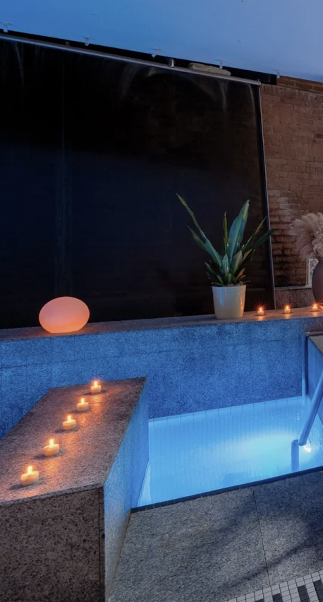 The hot plunge at Great Jones Spa in NYC