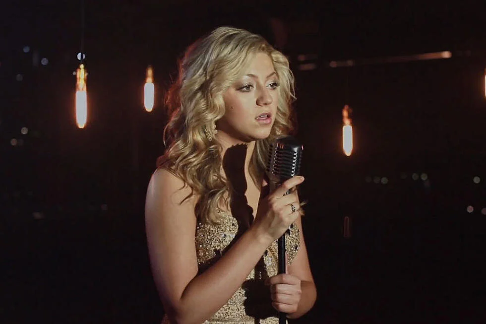 Rising Country Star Abbey Cone Gets Real About Pandemic-Induced Anxiety: 'It Brought Feelings to the Surface'