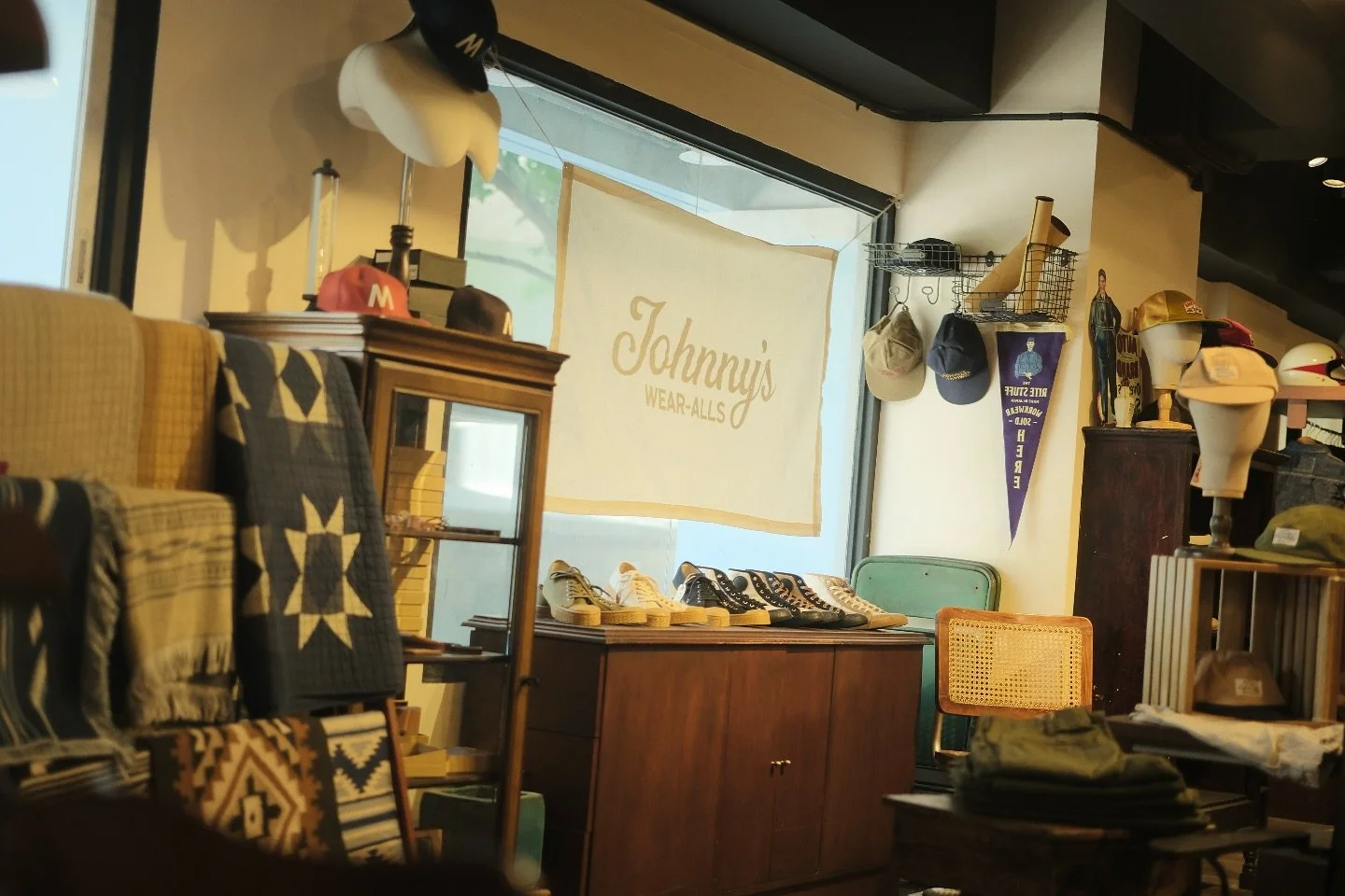 SUNSET DRY GOODS, Angeles City (Philippines)