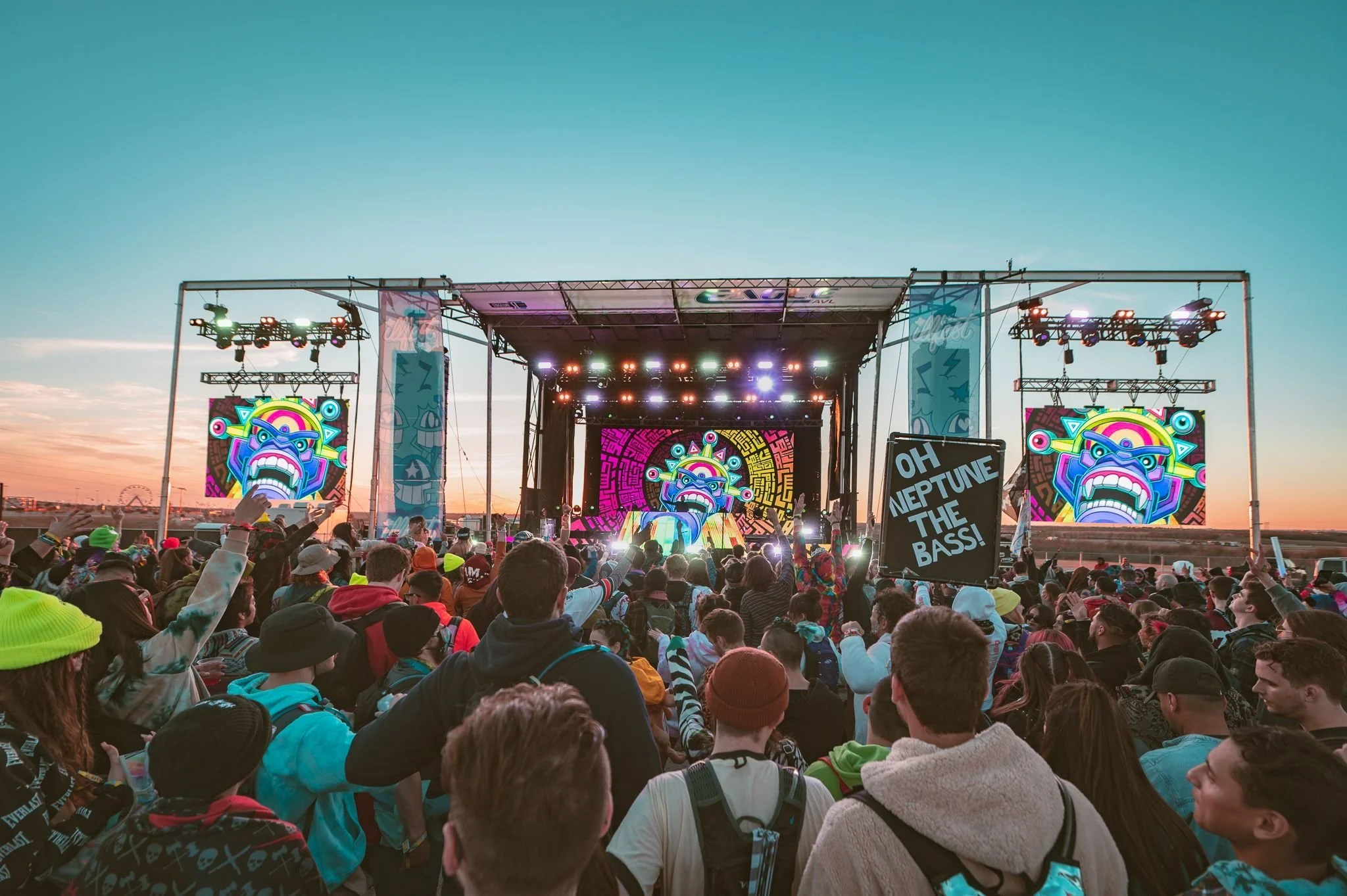 Illfest Music and Art Project music festival concert branding design illustration logo brand art Austin Texas mainstage design stage scrim