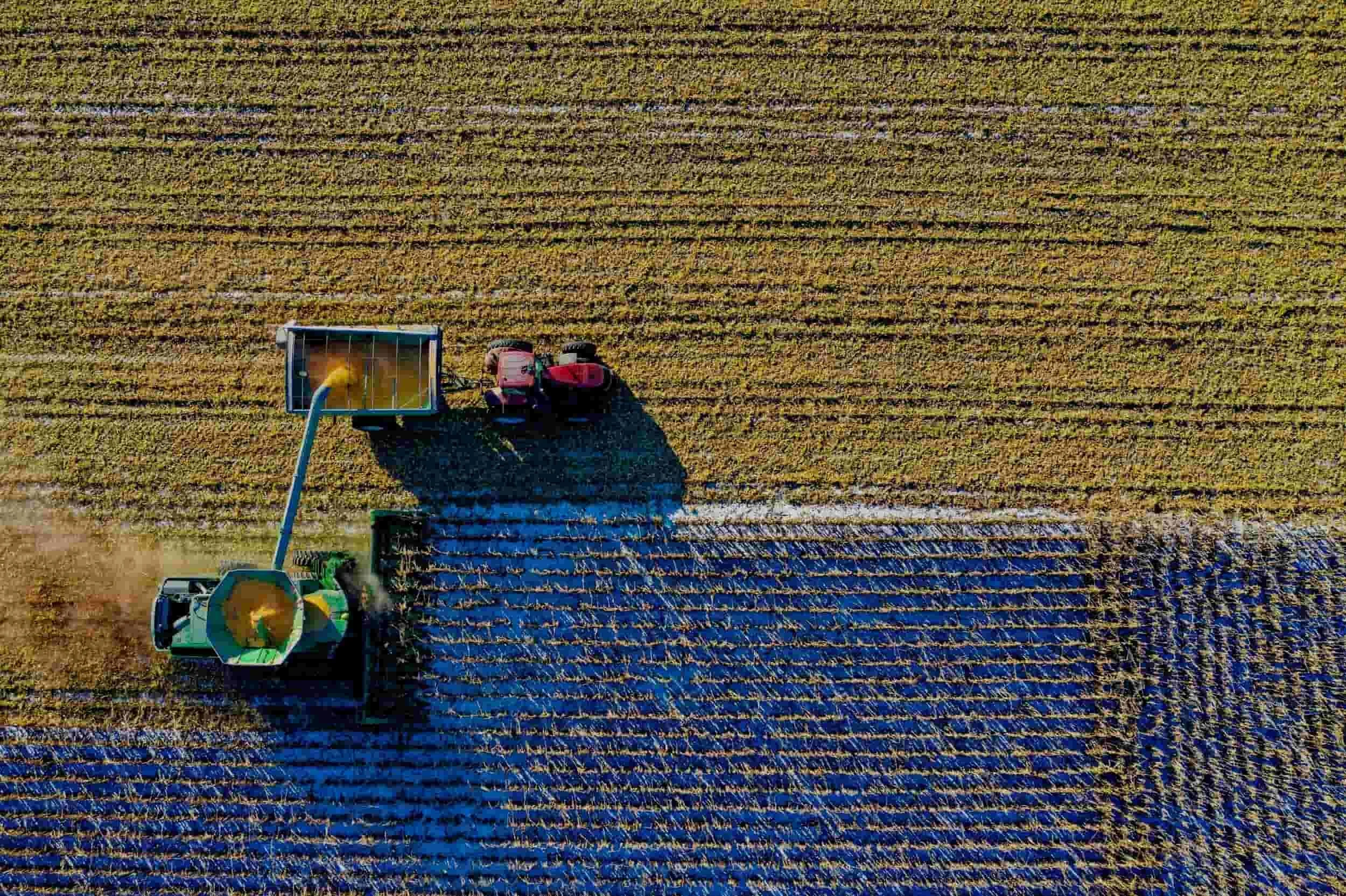 Top view of a tractor harvesting