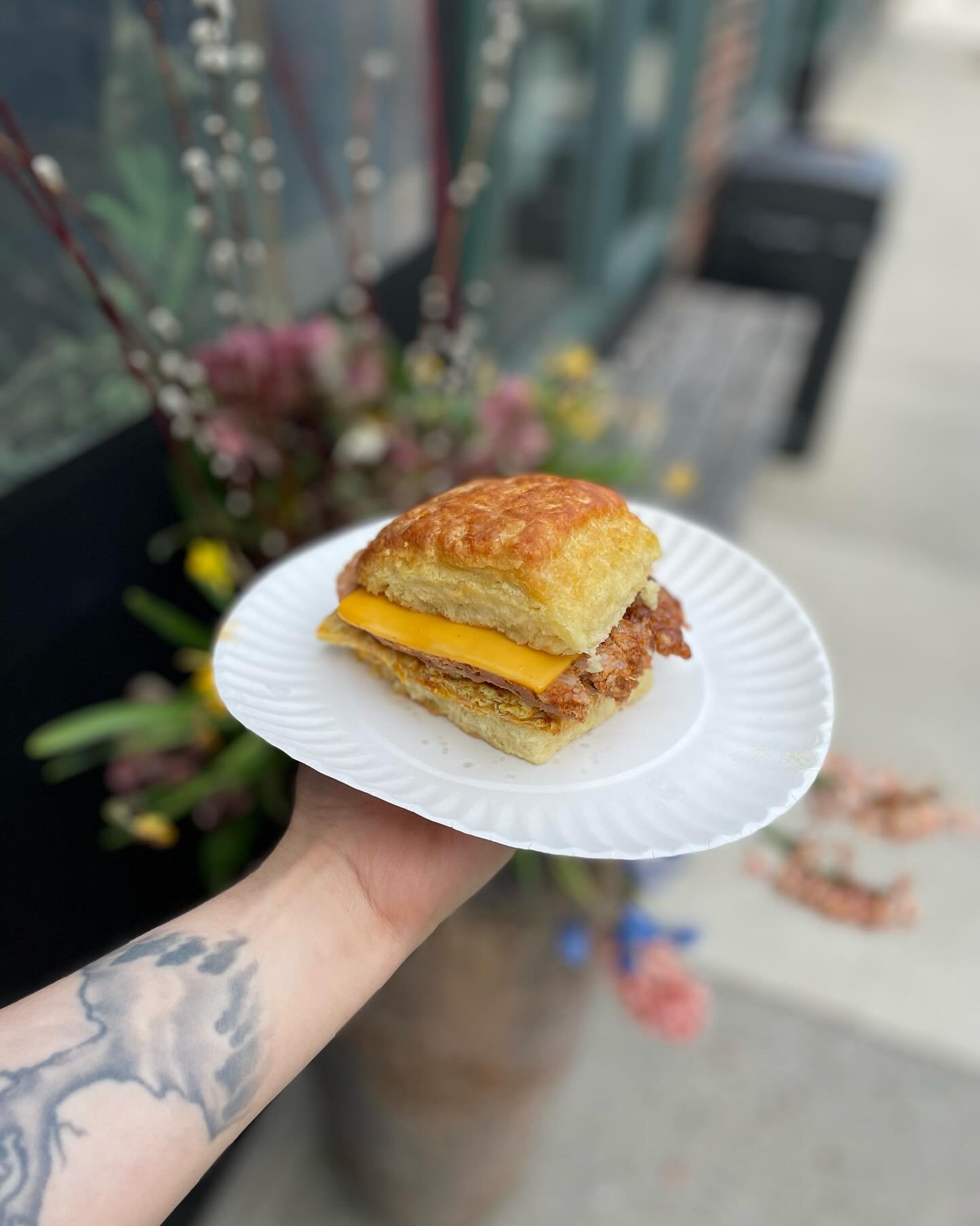 Shake up your Sunday brunch plans with our Hot Sausage Egg + Cheese on our big ole Sin City Biscuits 🍳🐣

Don&rsquo;t forget a Vietnamese Iced Coffee or Thai Iced Tea to go with it 🧋

Enjoy the beautiful day ☀️ stop by and say hi, order online or f