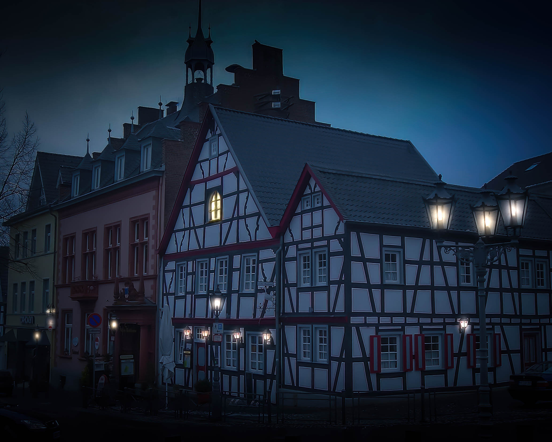 Early morning in the summer resort town of Königswinter, Germany.
