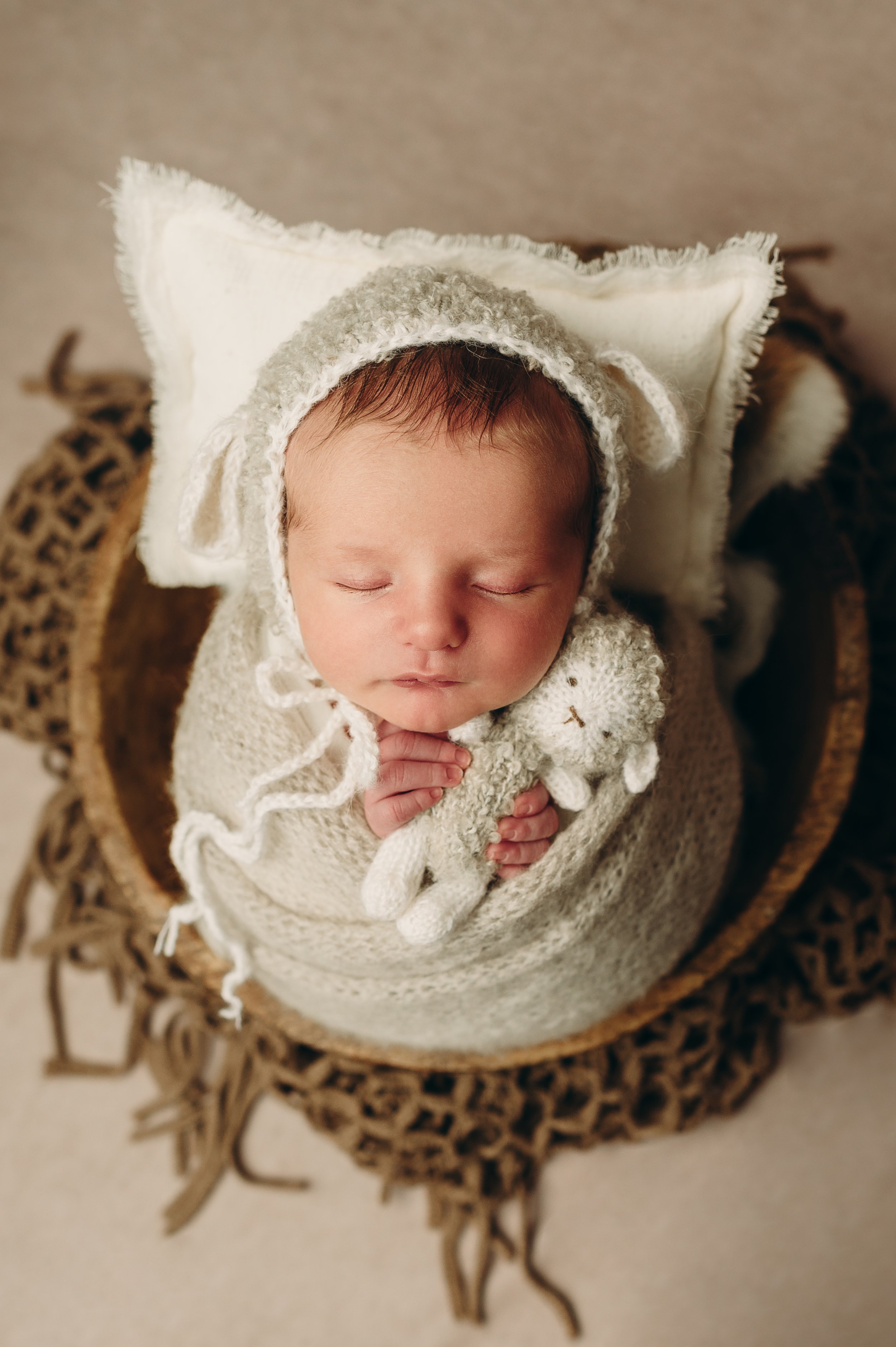 Newborn Photographer Parkersburg WV | Haley B. Photography