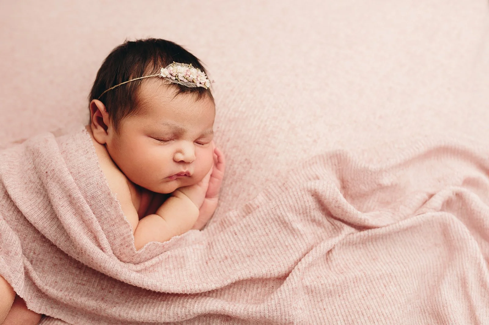 Eliza Newborn - 4_websize.jpg
