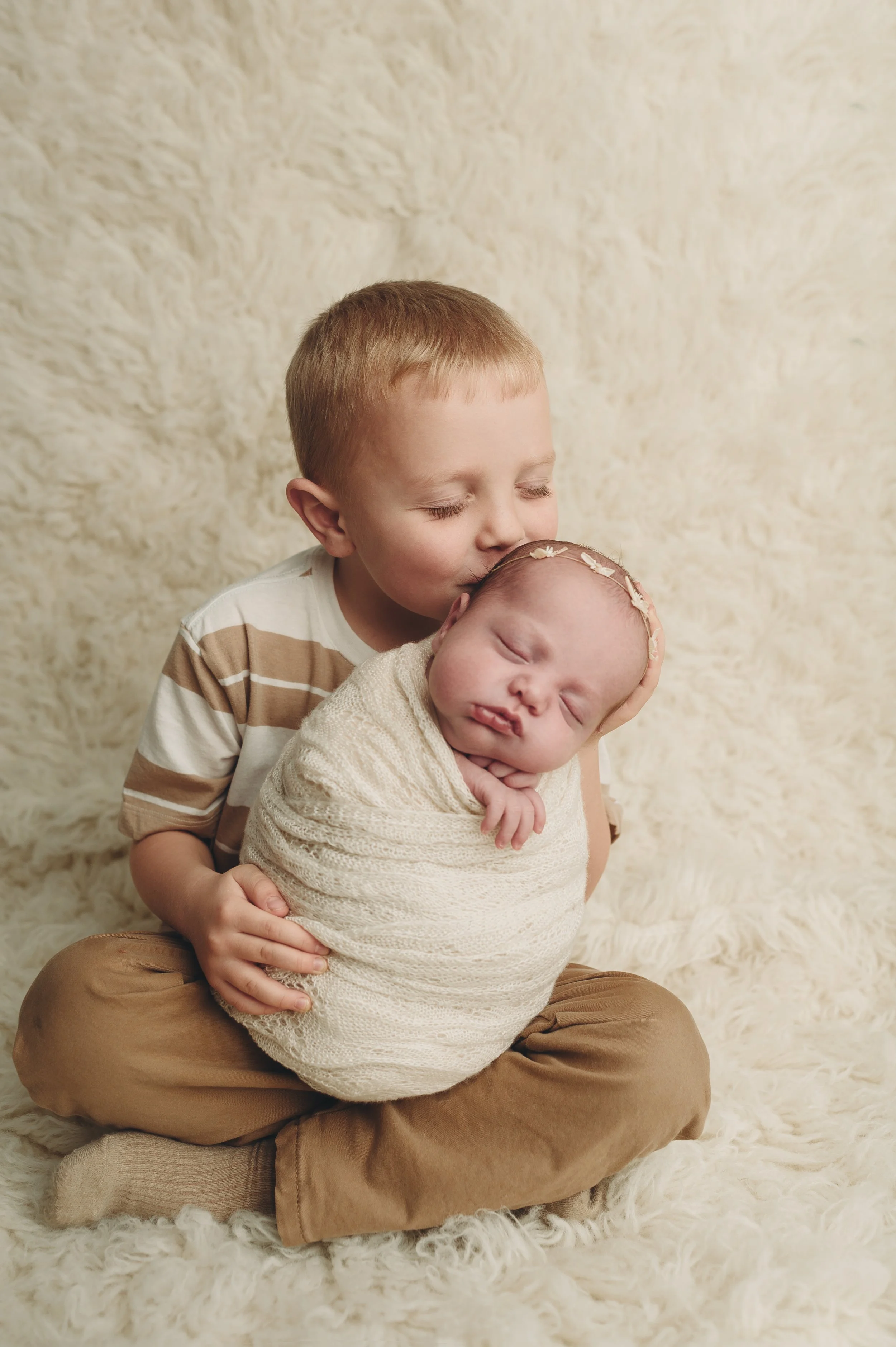 Reya Newborn - 26.jpg