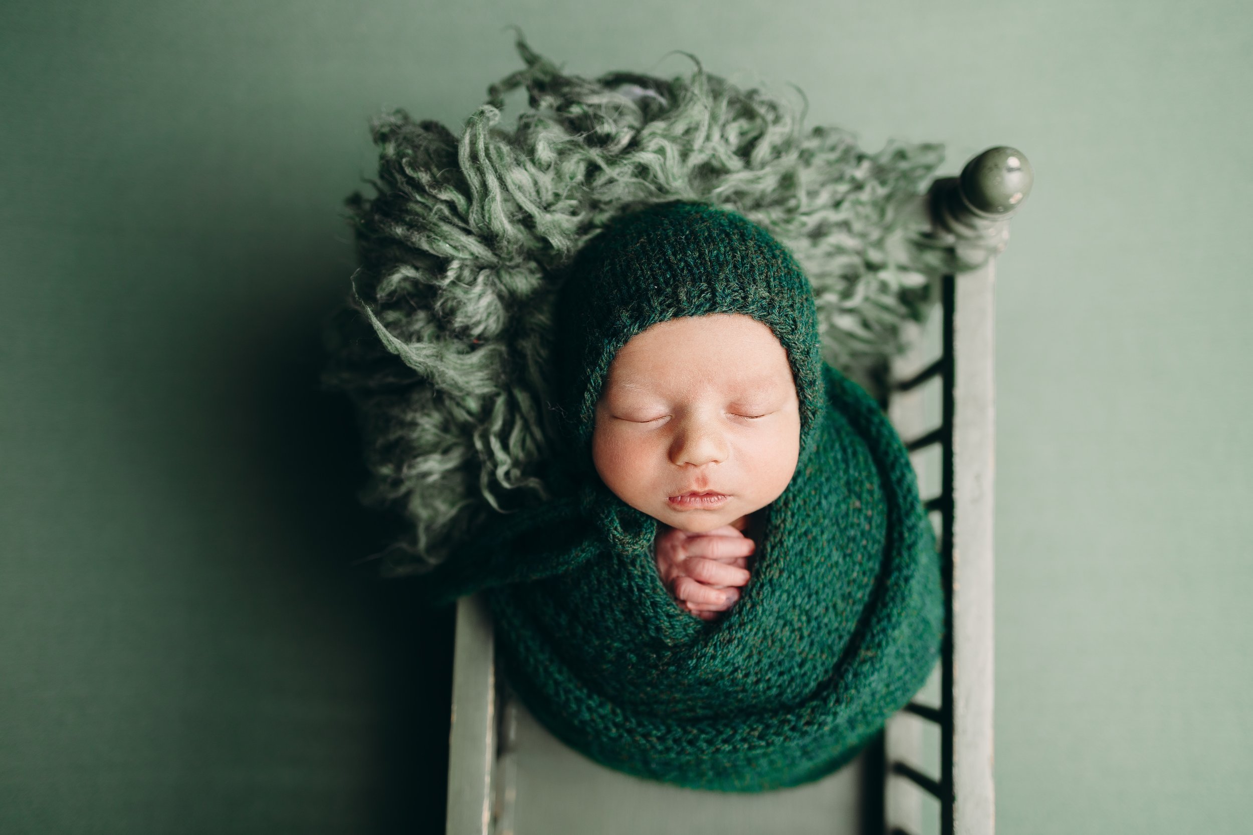 newborn photographer Charleston wv