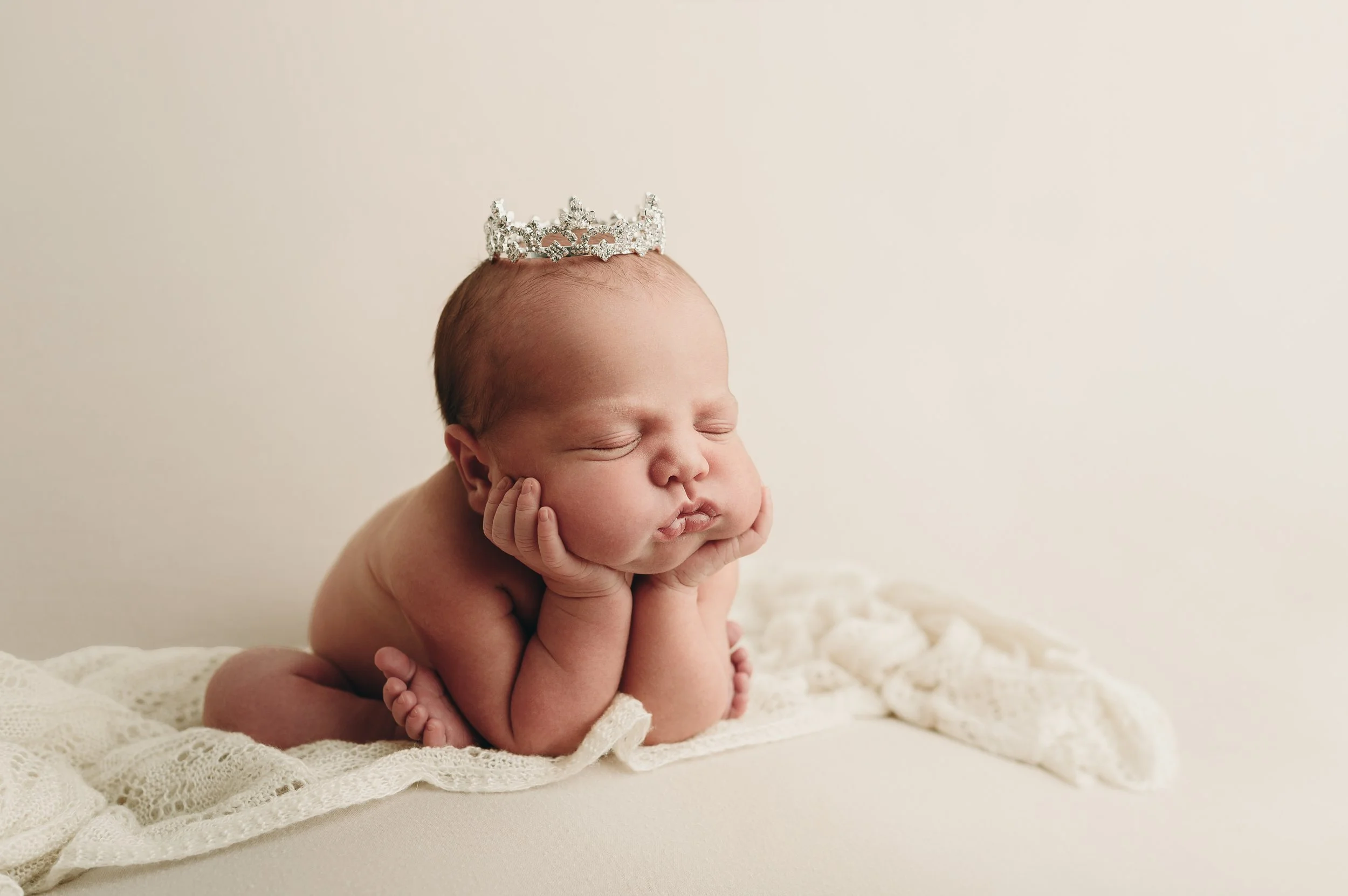 Reya Newborn - 15.jpg