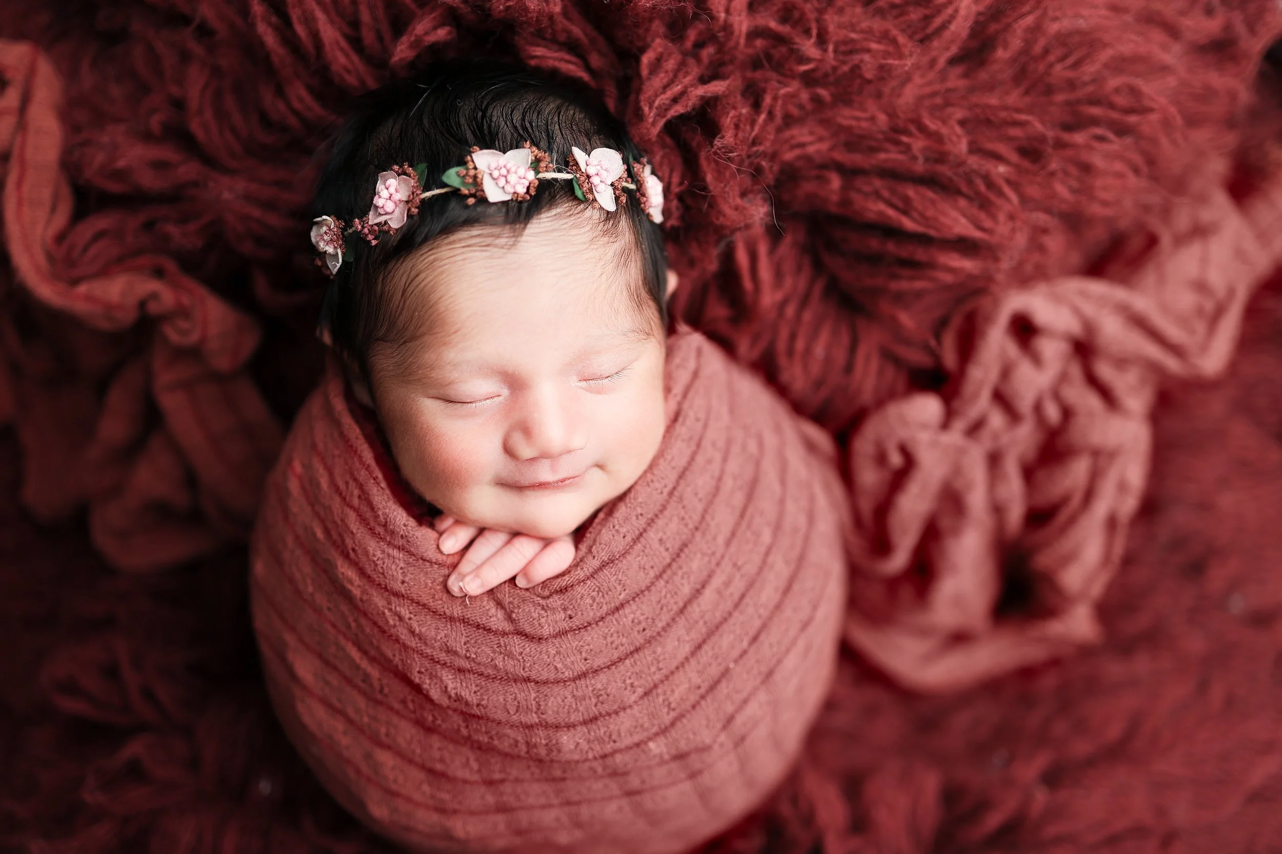 Dahlia Newborn - 5.jpg