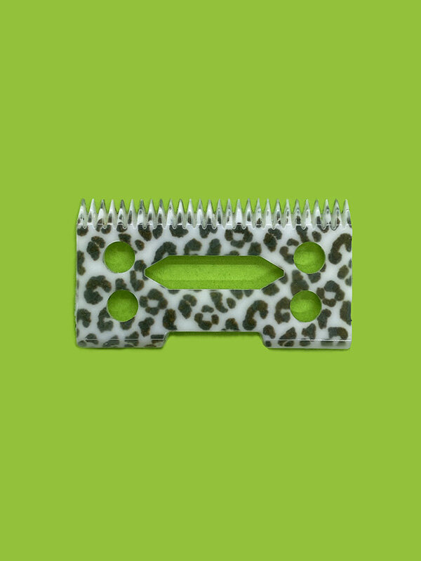 WAHL_Ceramic_clipper_blade_leopard_up_600x800.jpg