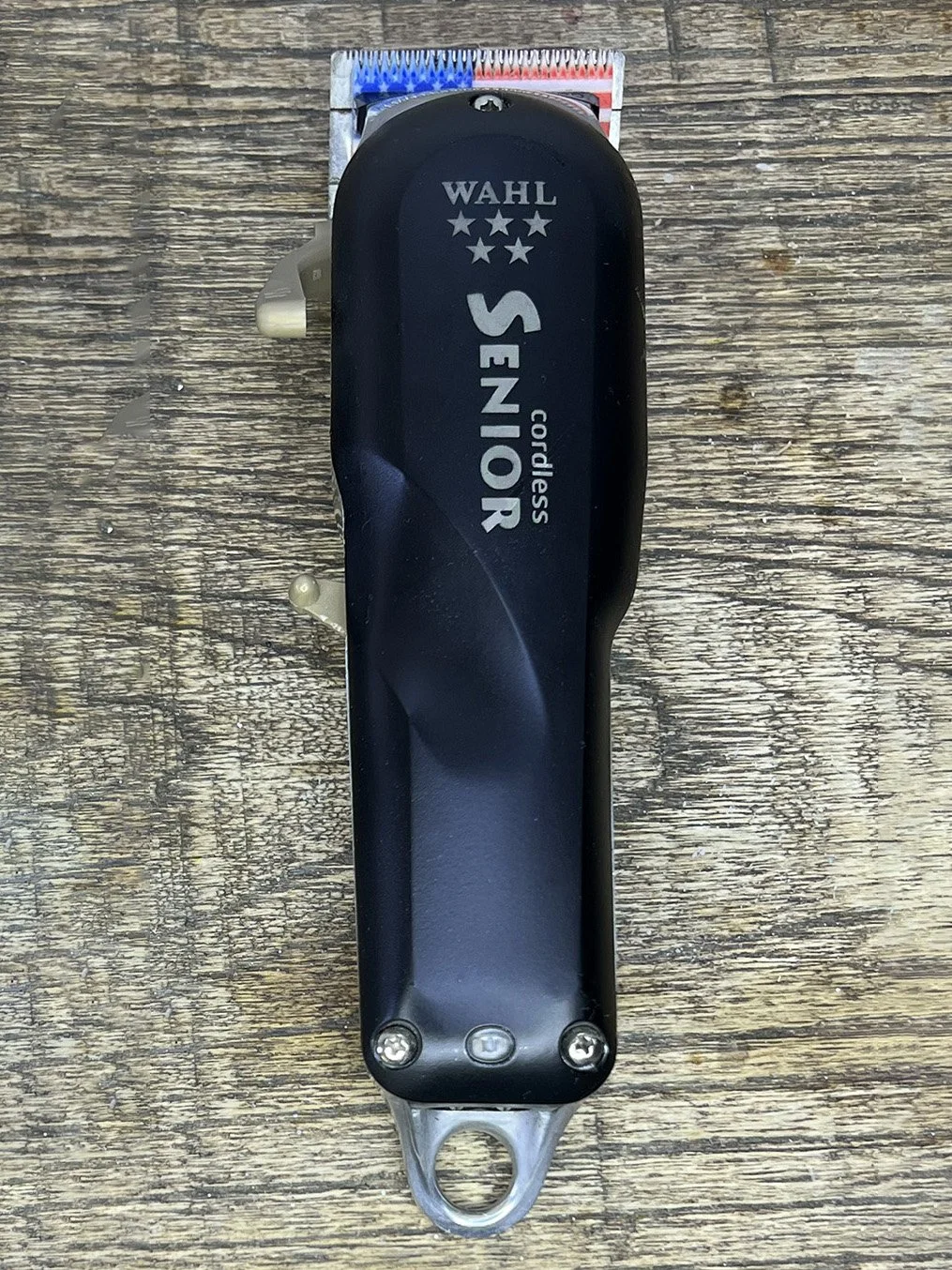 ceramic_clipper_blade_stars_n_stripes_wahl_senior_clipper_blade_600x800.jpg