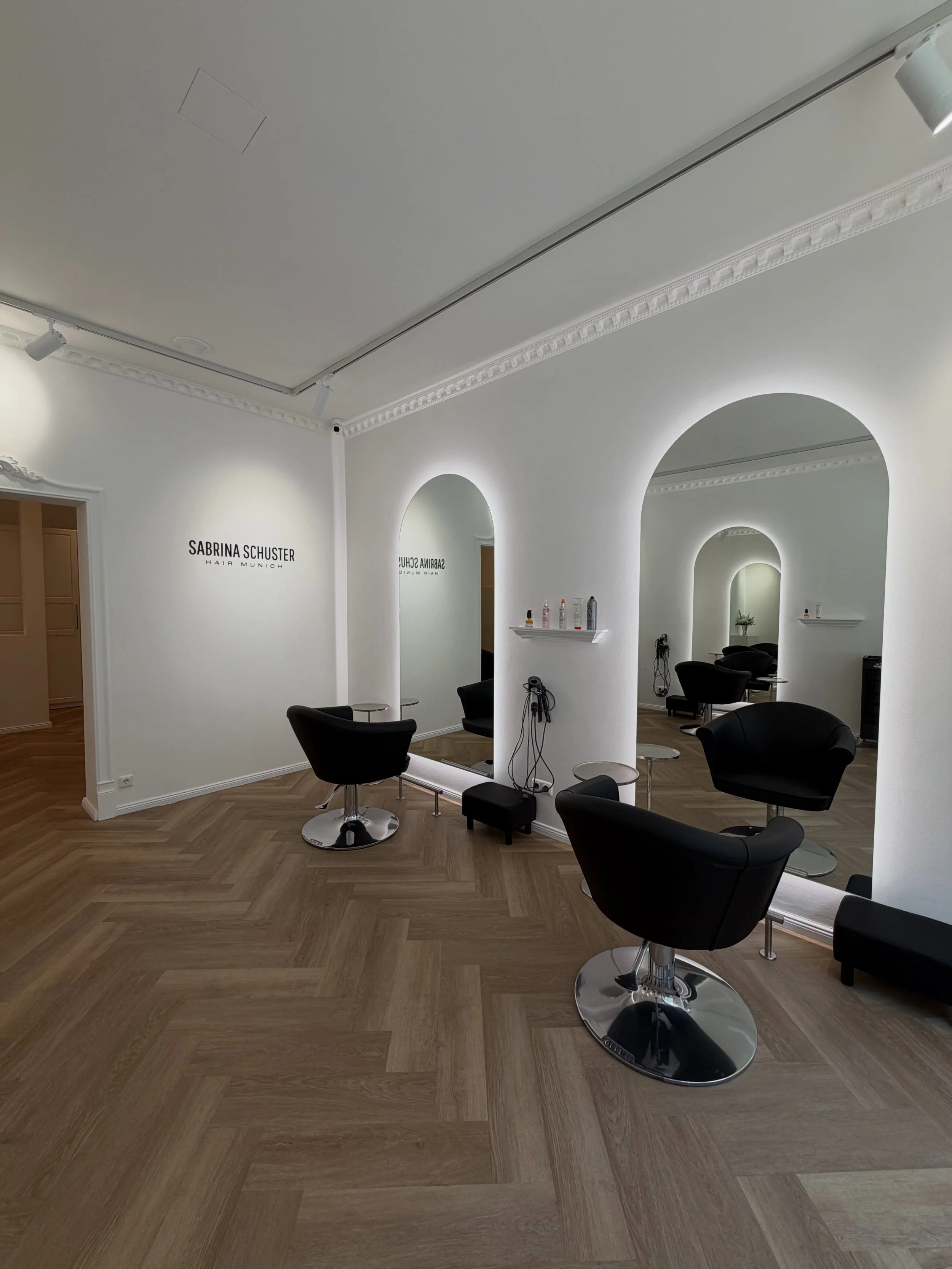 Sneak Peak vom neuen Salon 🥺
NEW LOCATION: Baaderstra&szlig;e 12 ✨