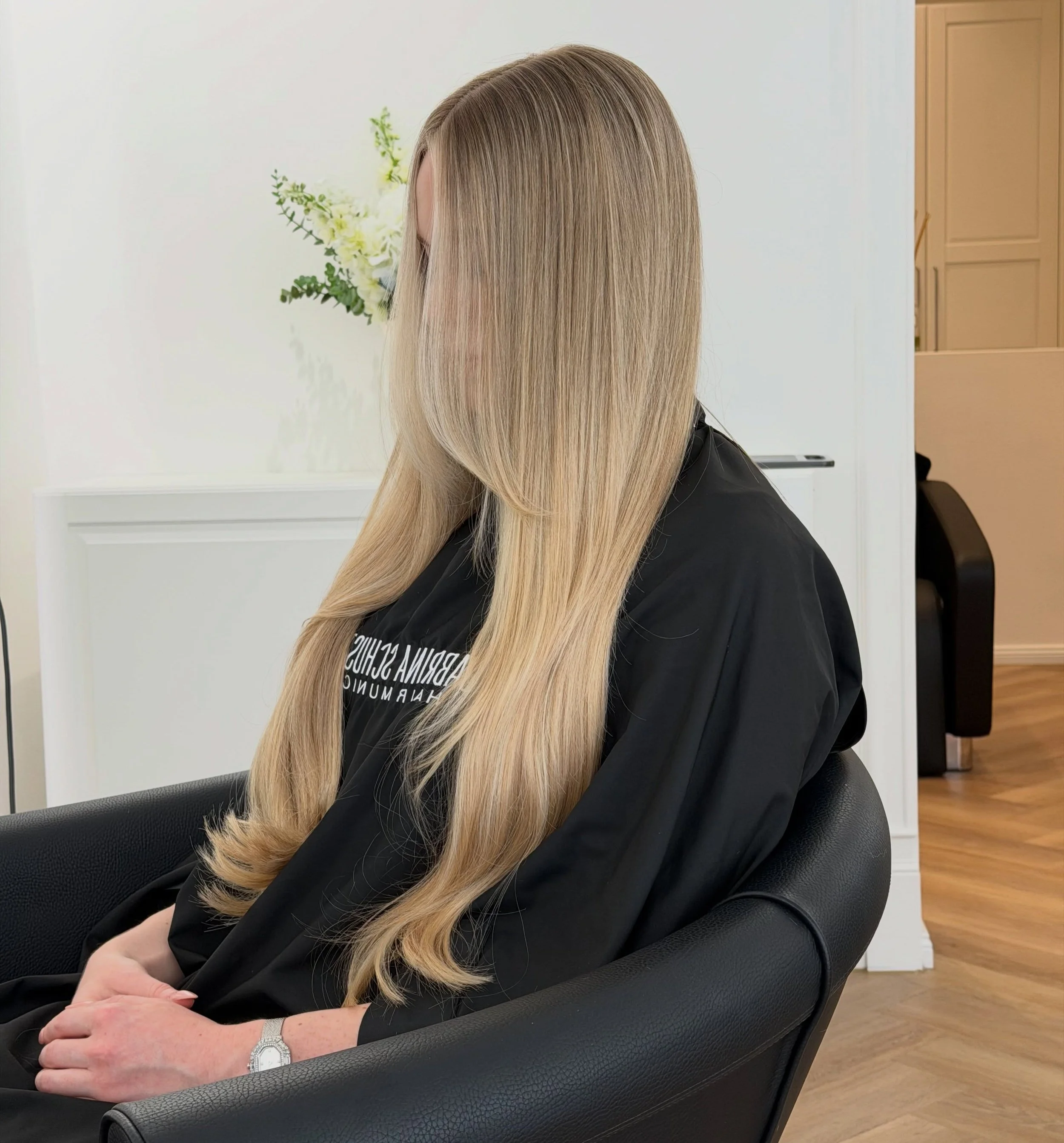 Blonde Babylights &amp; Faceframe ✨

#babylights #blonde #friseurm&uuml;nchen