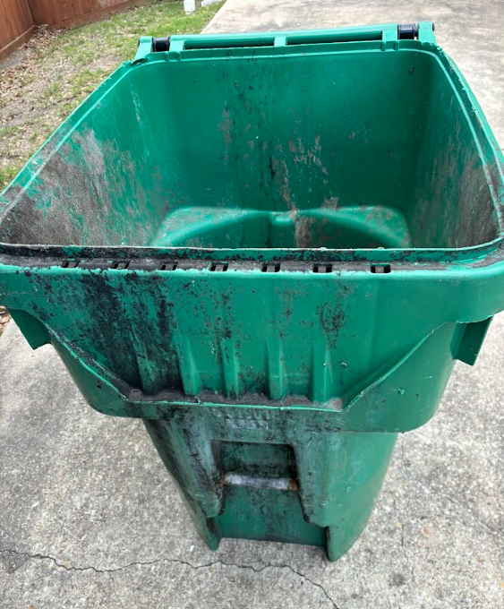 Why Does My Trash Bin Smell So Bad? The Science Behind Stinky Garbage Cans, and the Solution. 
