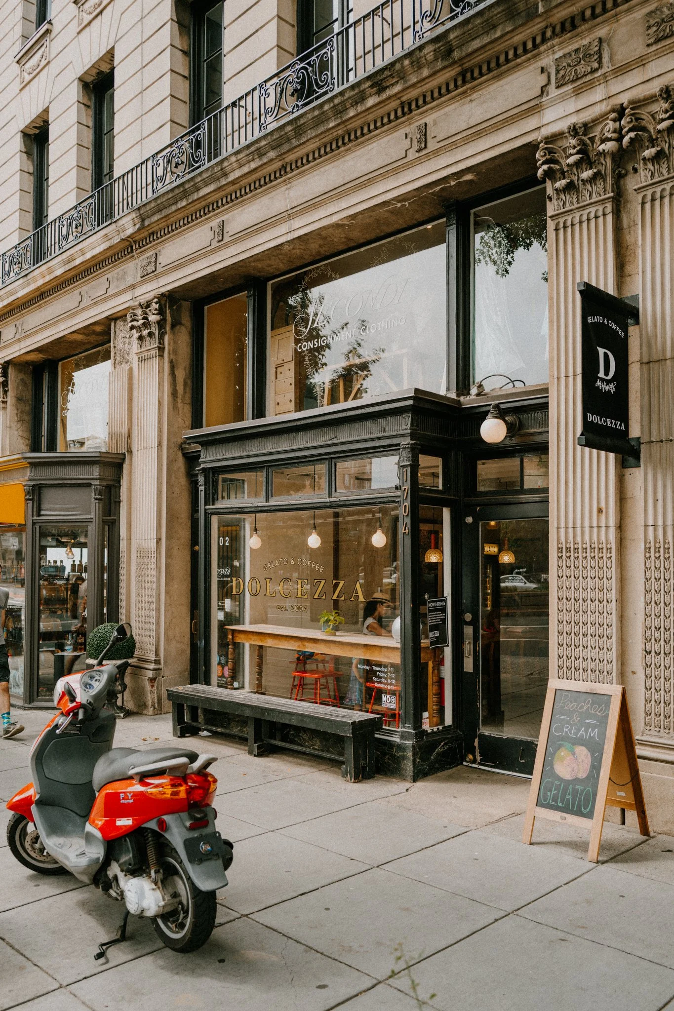 Dolcezza Gelato 