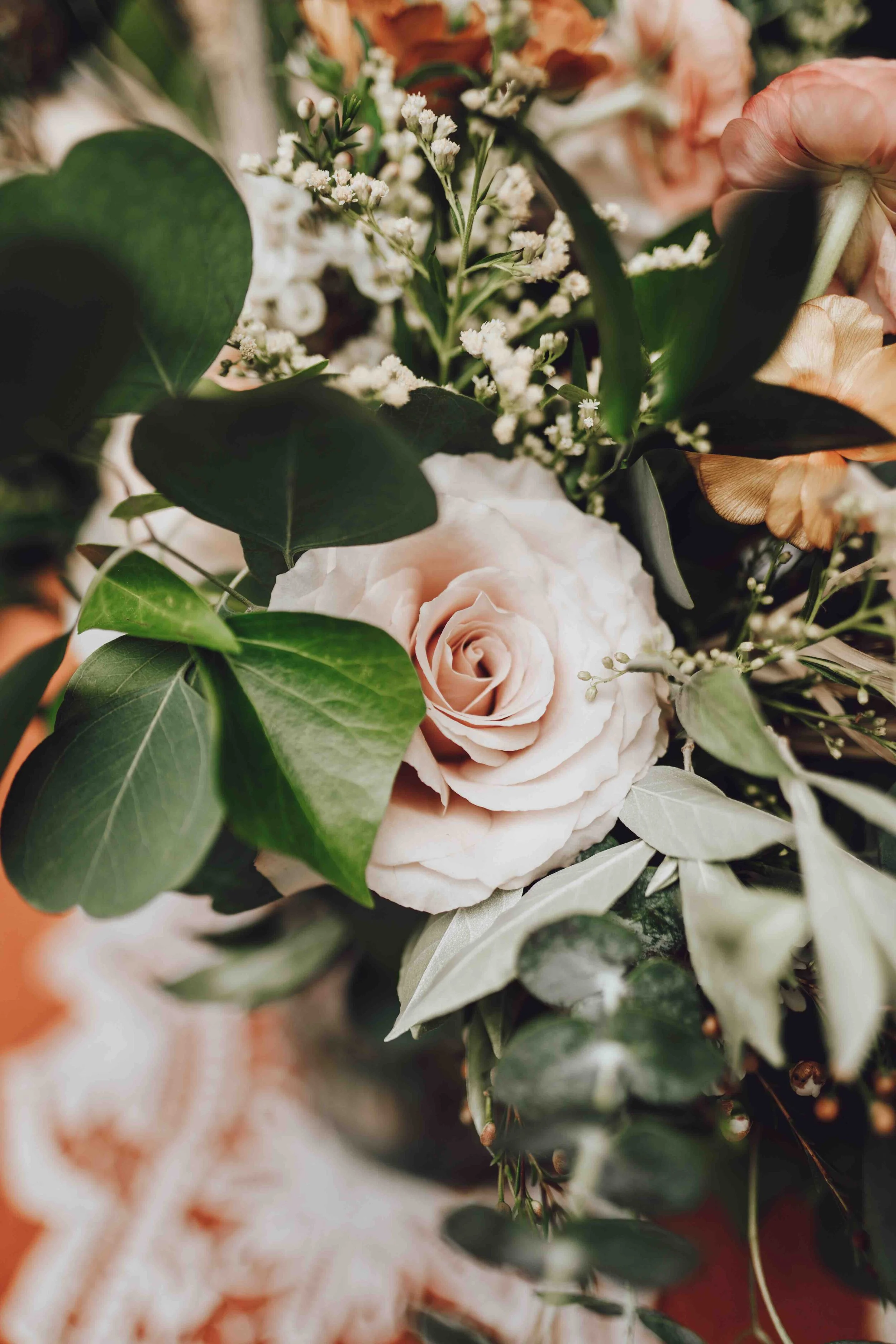 Elopement-DC-Florals-Events-Styling-05.jpeg
