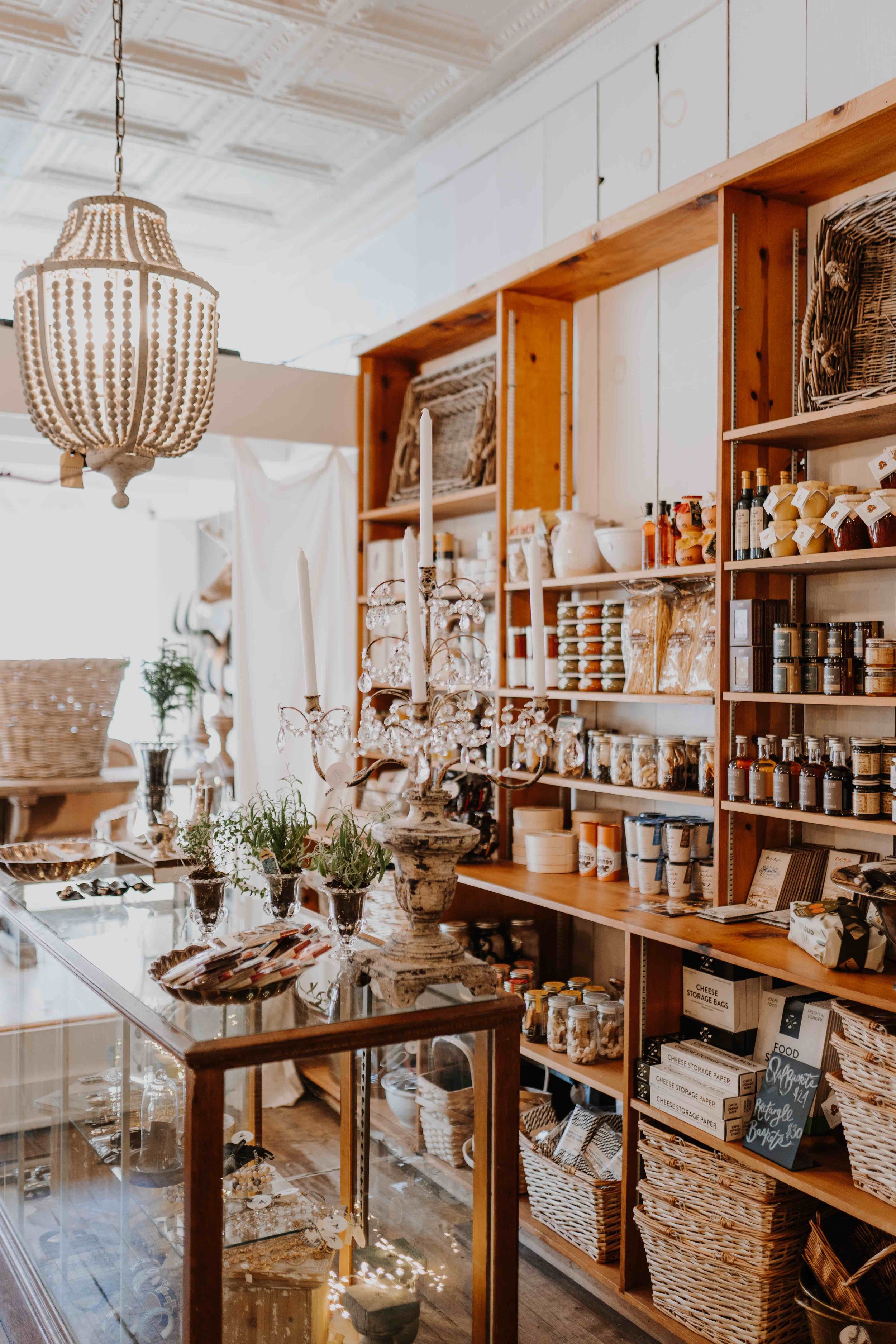 Recommendation / Vignette Home, Table, & Garden