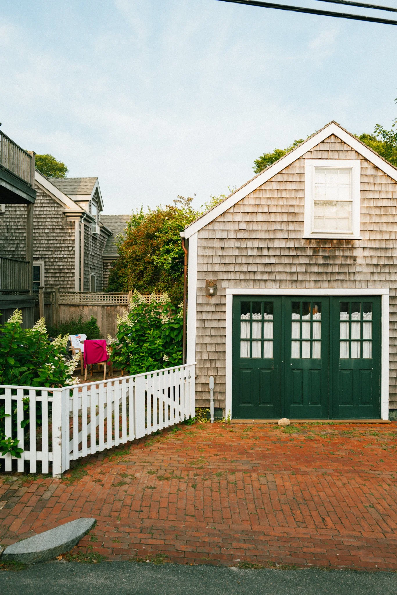 nantucket-travel-summer-recommendations-design-3.jpg