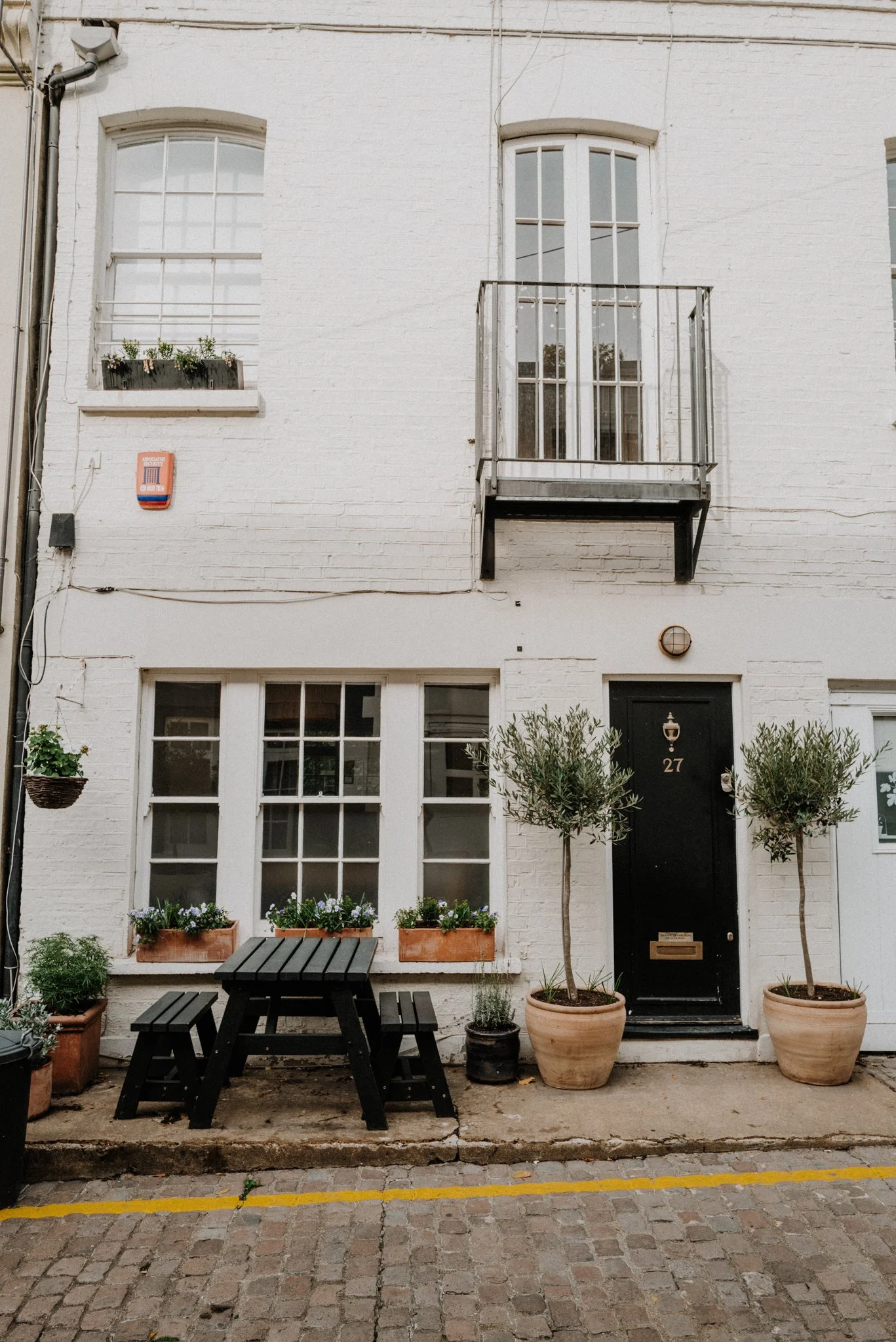 London-Notting-Hill-Shop-Eat-30.jpg