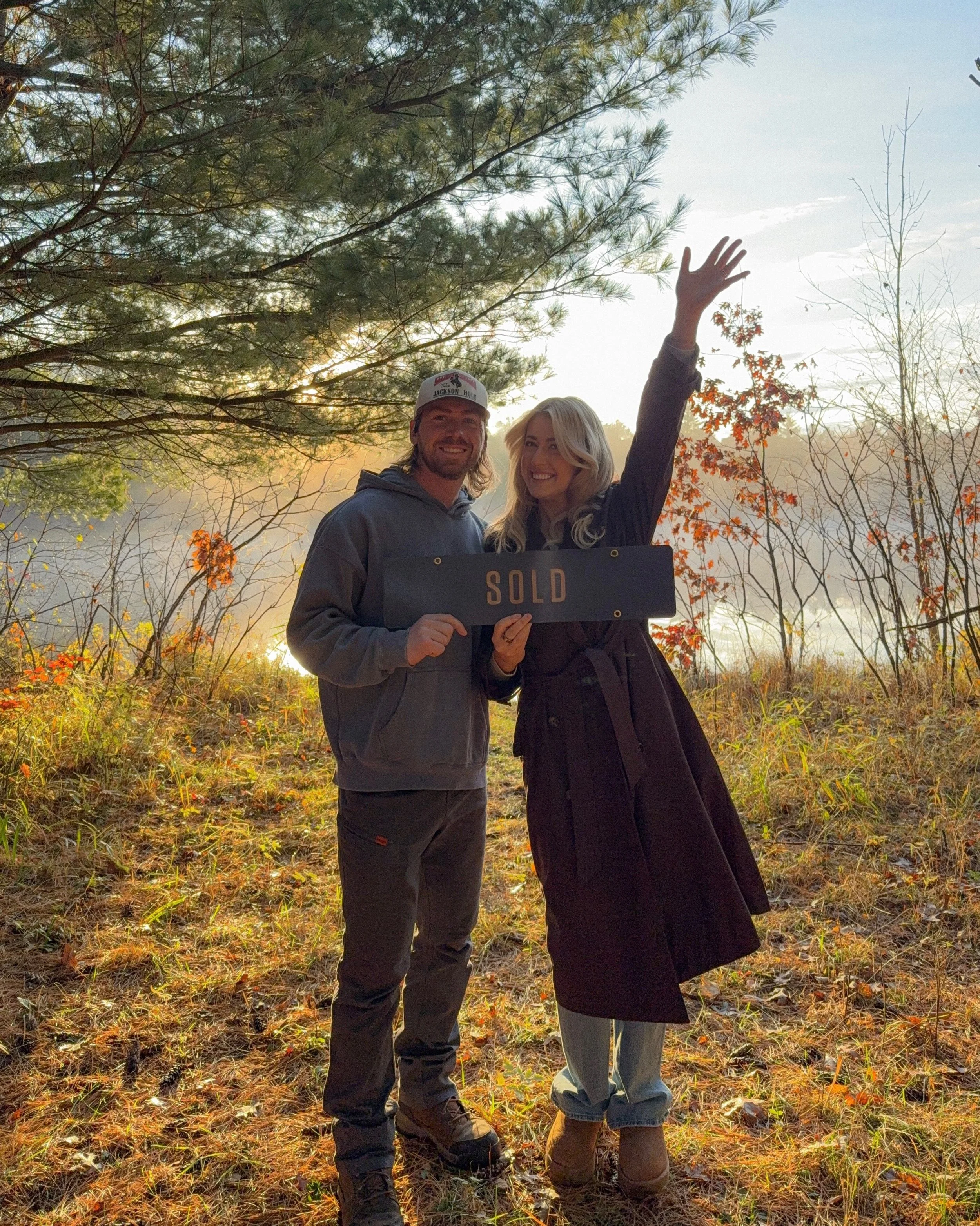We&rsquo;re building our dream home!! 🏡🤍

We officially bought the land where we&rsquo;ll build our forever home on the lake! We couldn&rsquo;t be more excited for this next chapter and can&rsquo;t wait to bring all of our ideas to life!

A huge th