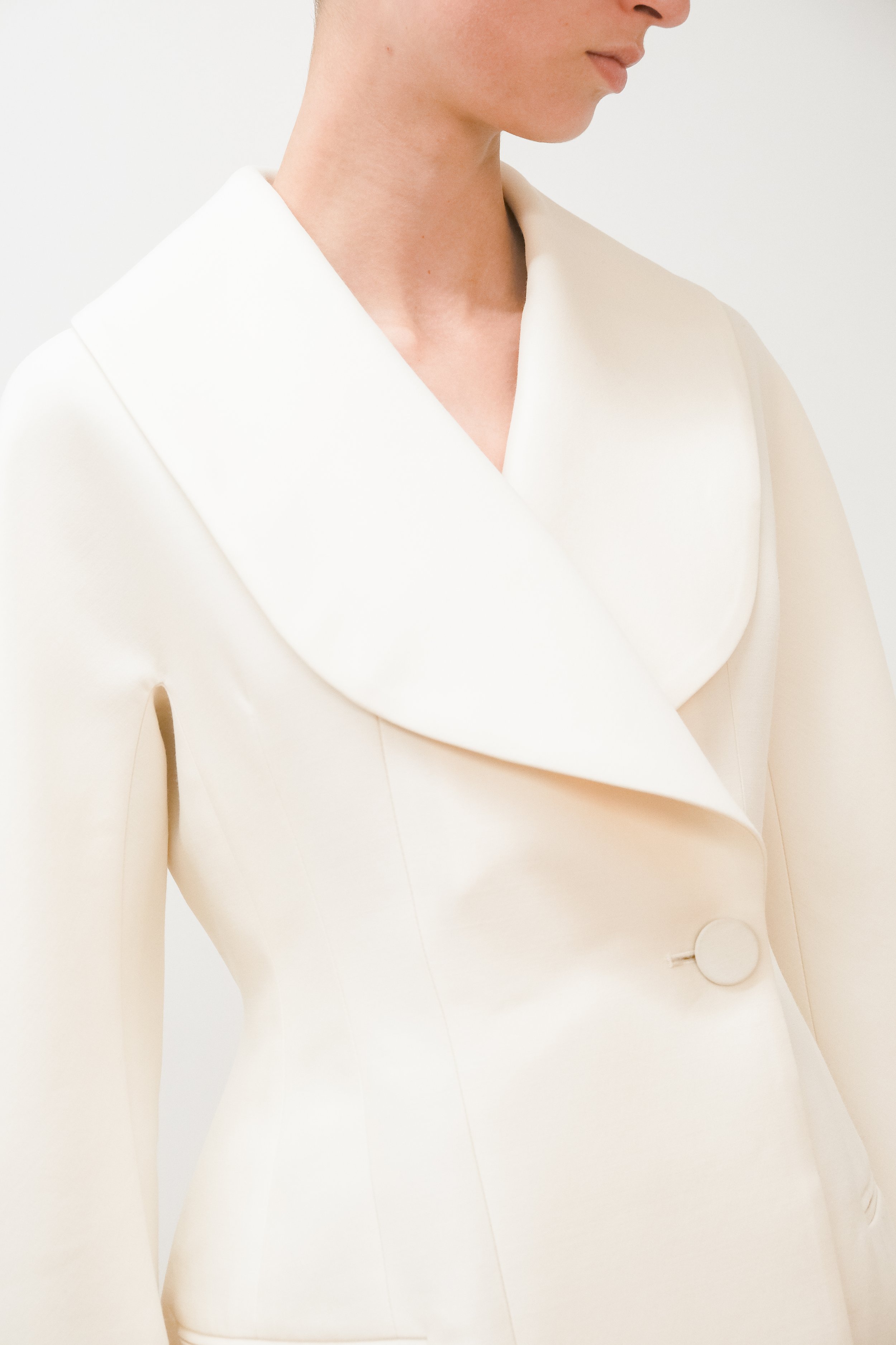 aislinn jkt detail.jpg