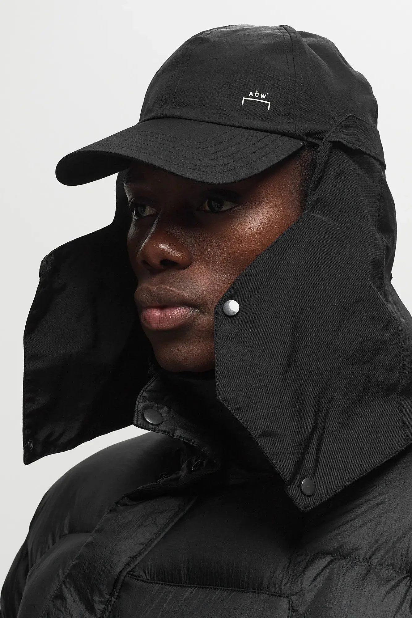 model hat open 1.jpg