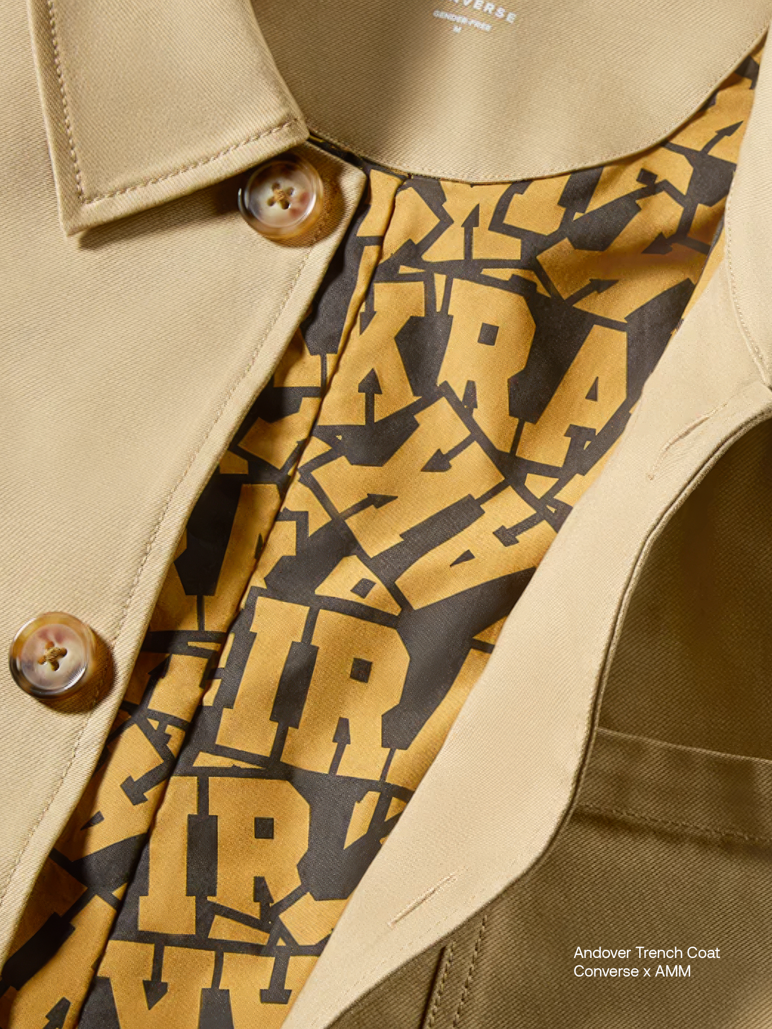 trench coat detail.png