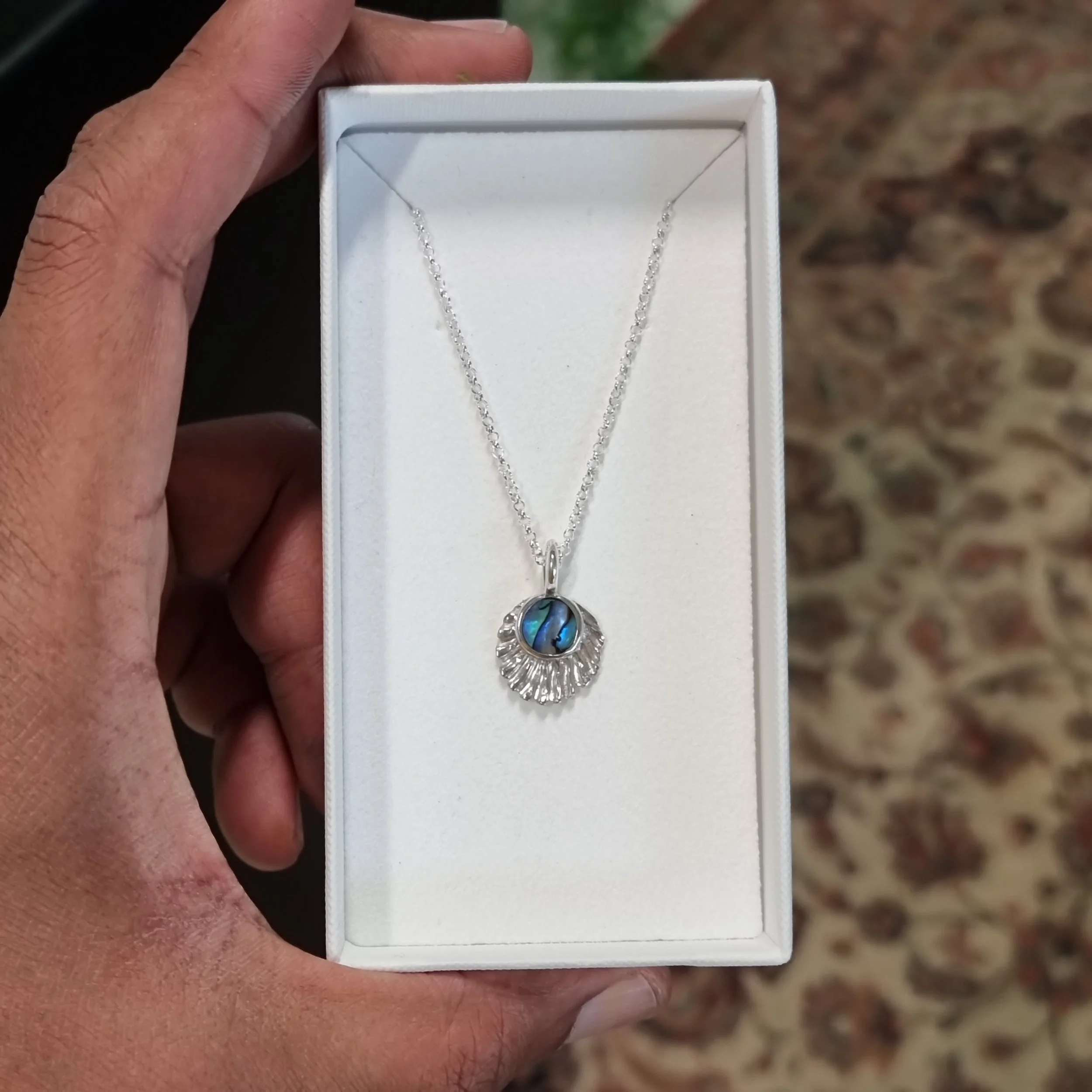 Paua Abalone Pendant No.02 — UKB