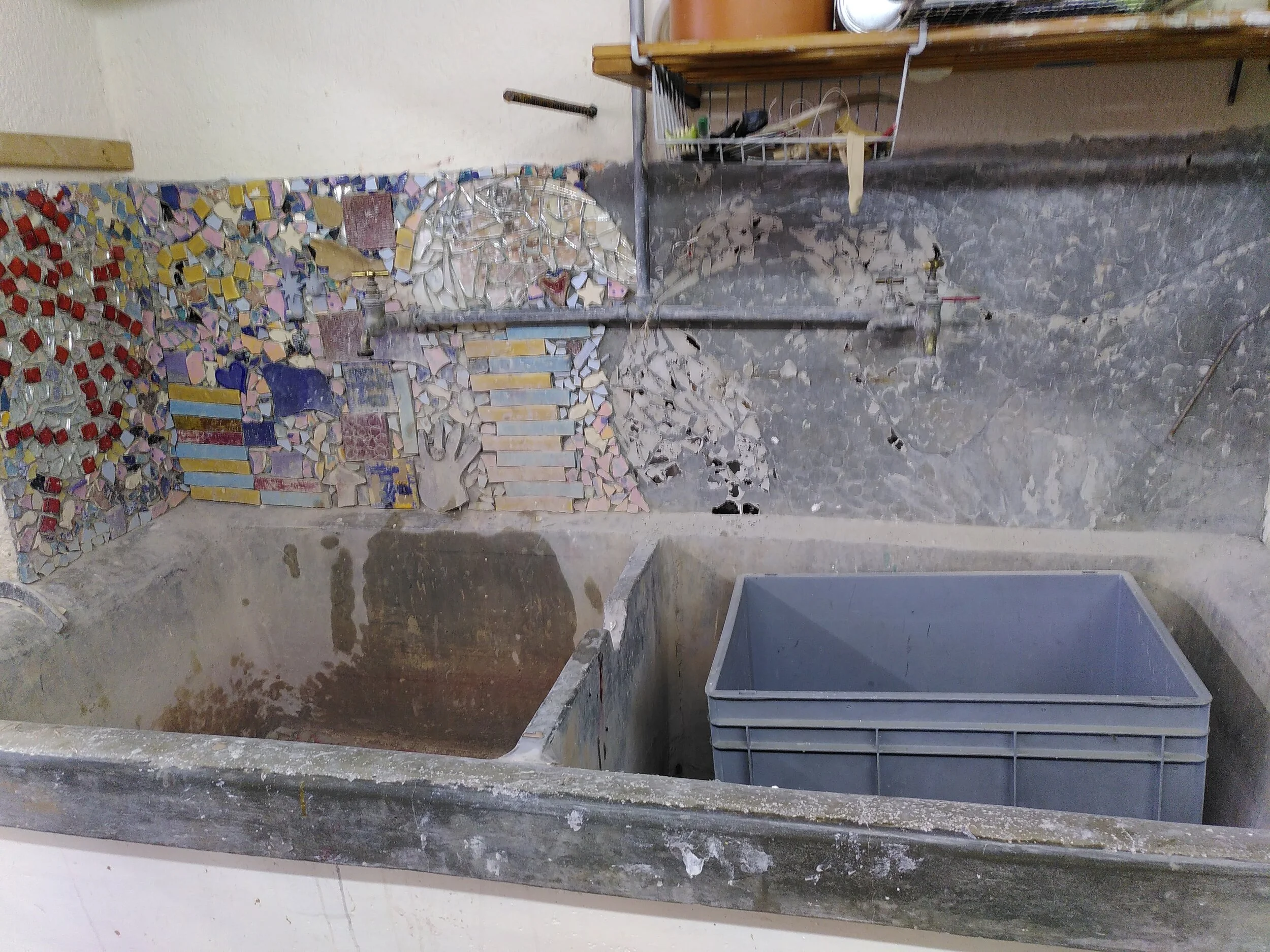 lavabo mosaic-chip.jpg