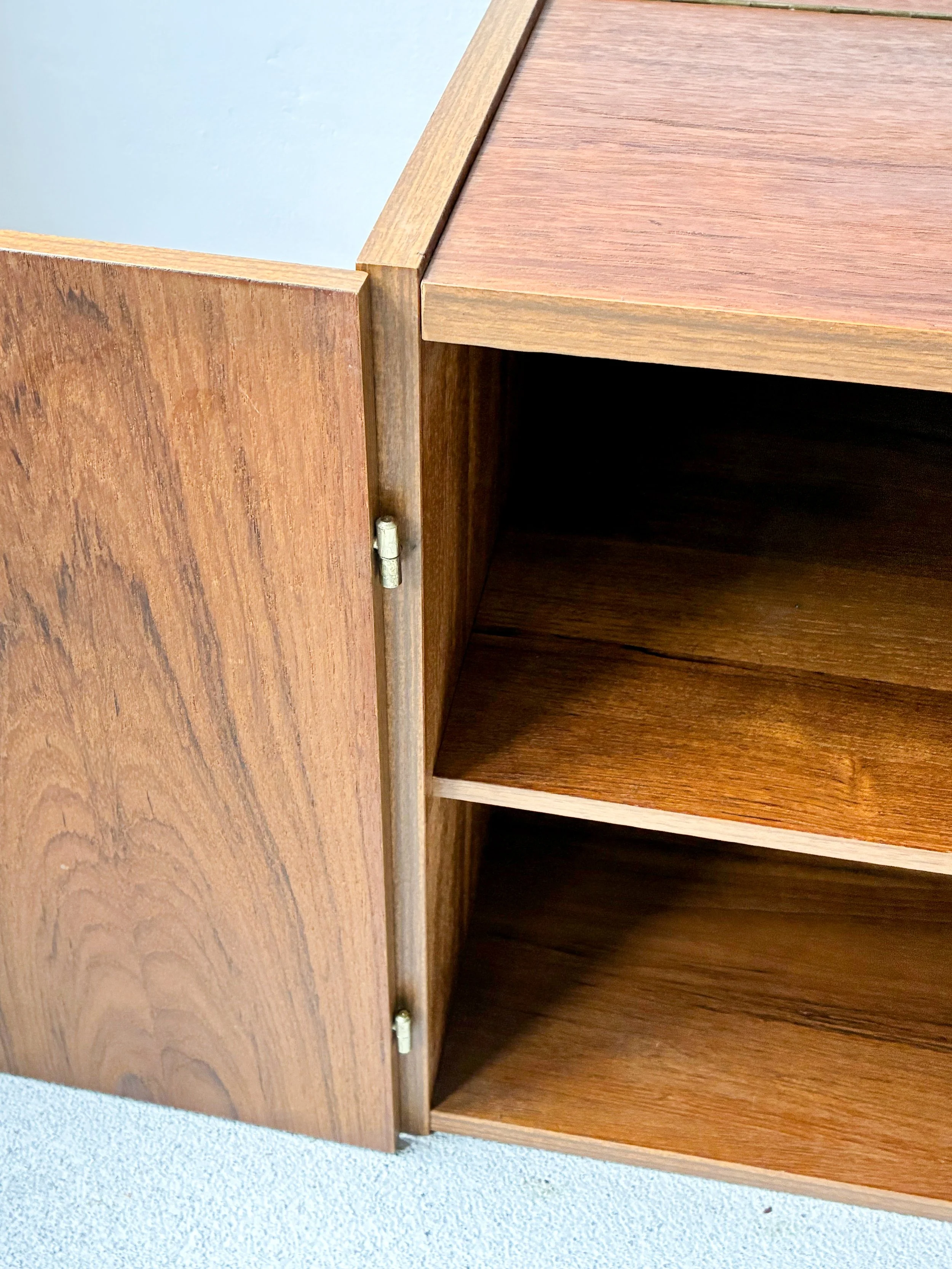 WhatsApp Image 2026-03-24 at 15.41.00 (1).jpg