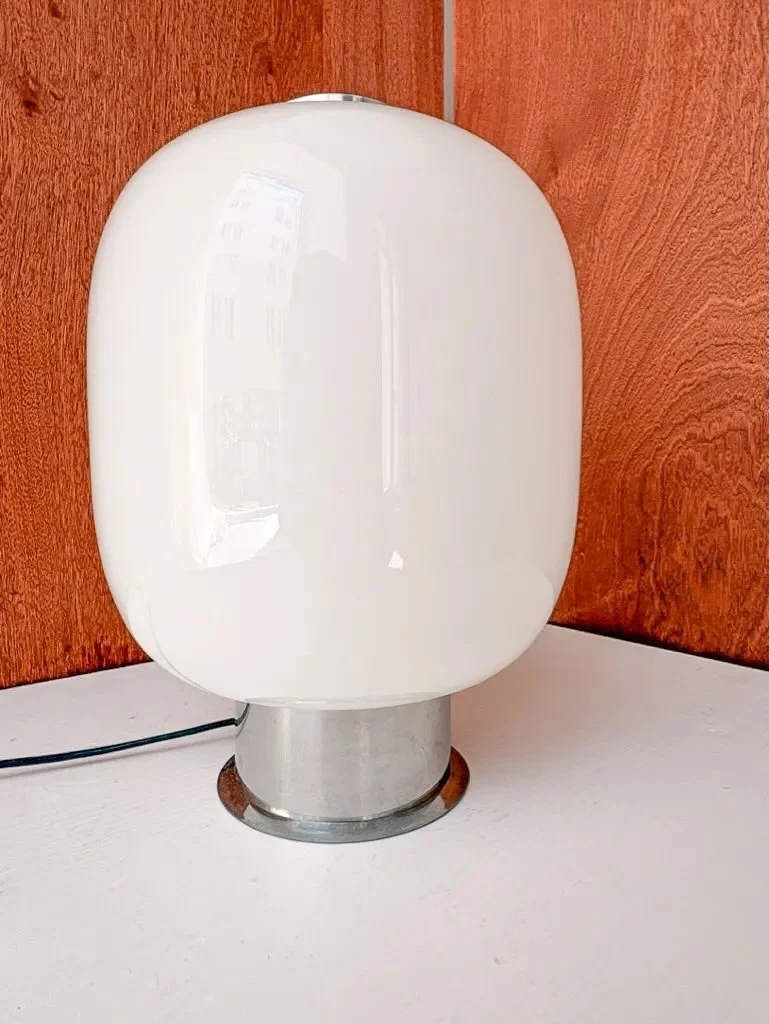 italian-space-age-lamp-3.jpg