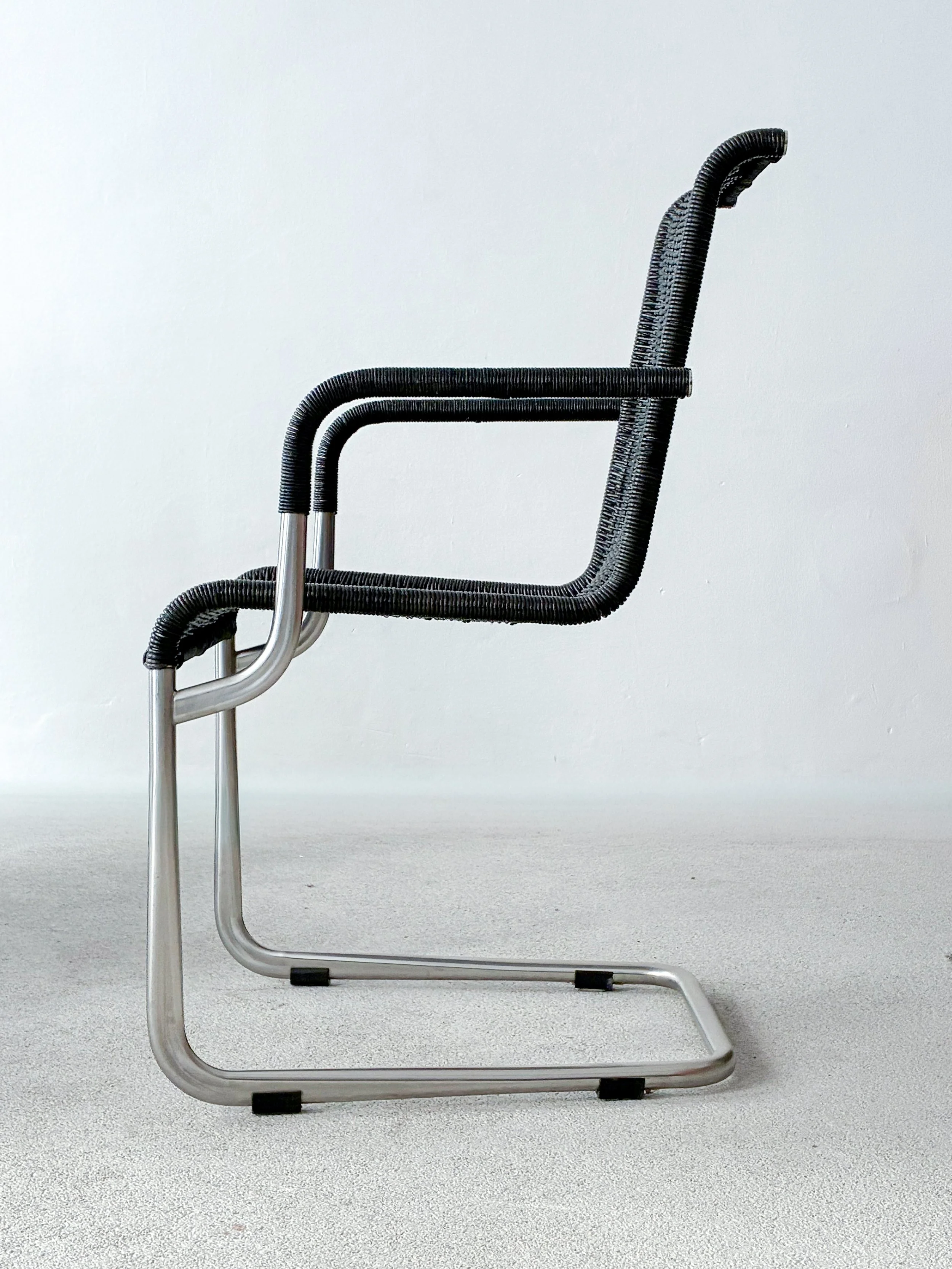 1–6 vintage D21 cantilever chairs by Tecta – Bauhaus design classic