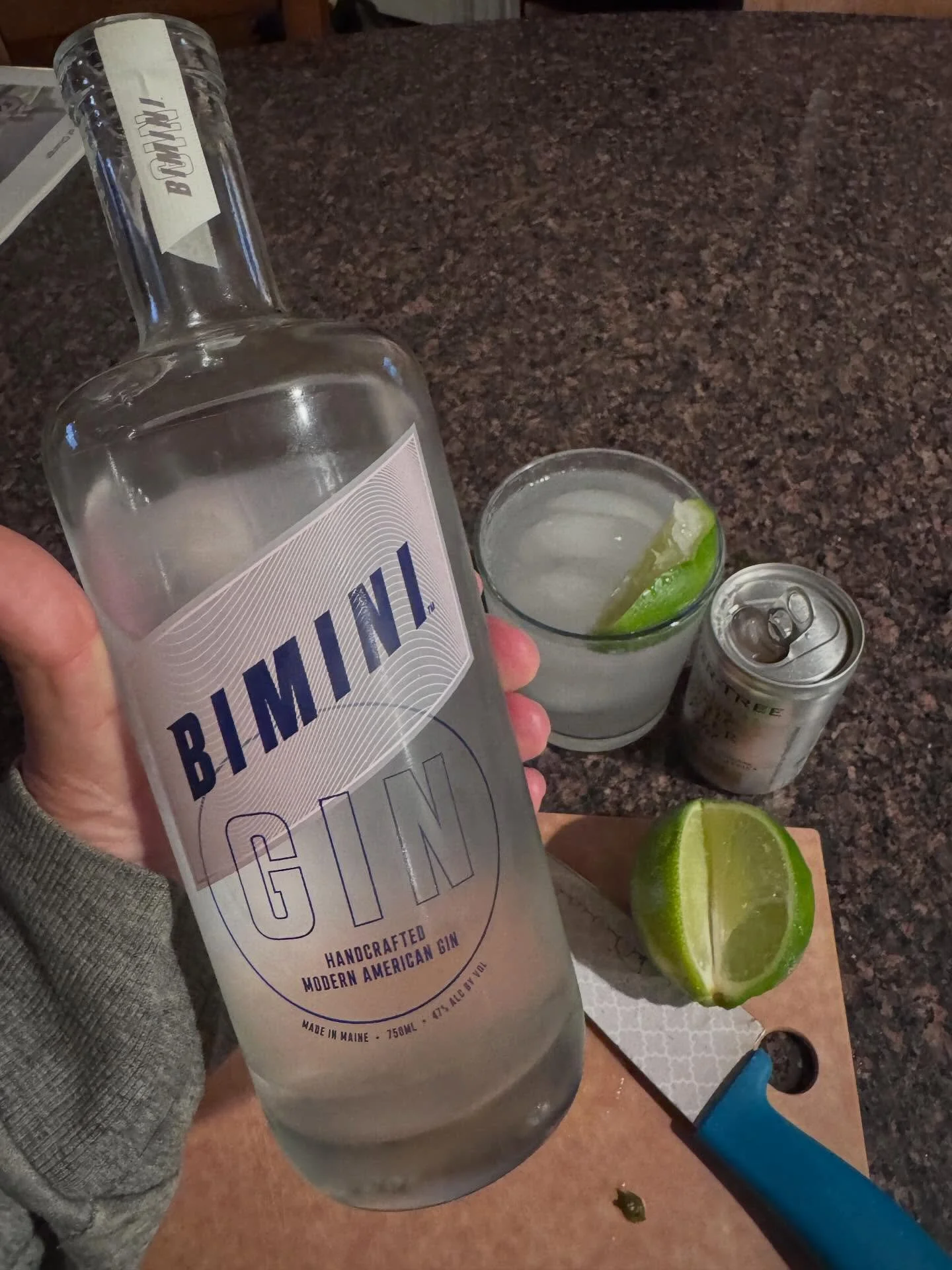 Ushering in spring the only acceptable way. With new Oz gin, by way of Maine. 

@biminigin